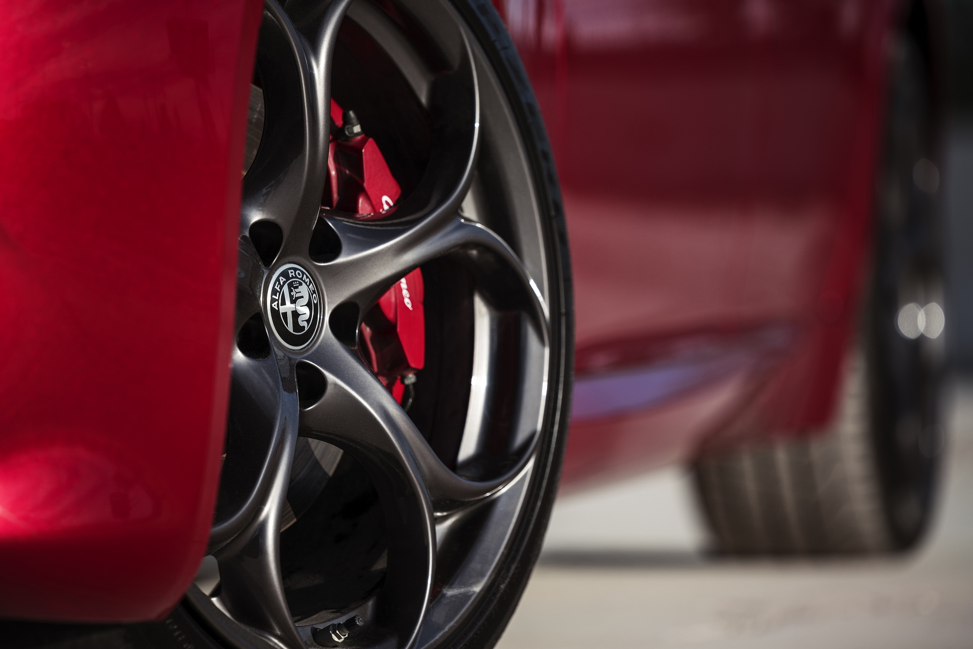 AR-NeroEdizione-Giulia-Stelvio-11 Alfa Romeo Debuts Nero Edizione Pack For U.S. Giulia And Stelvio