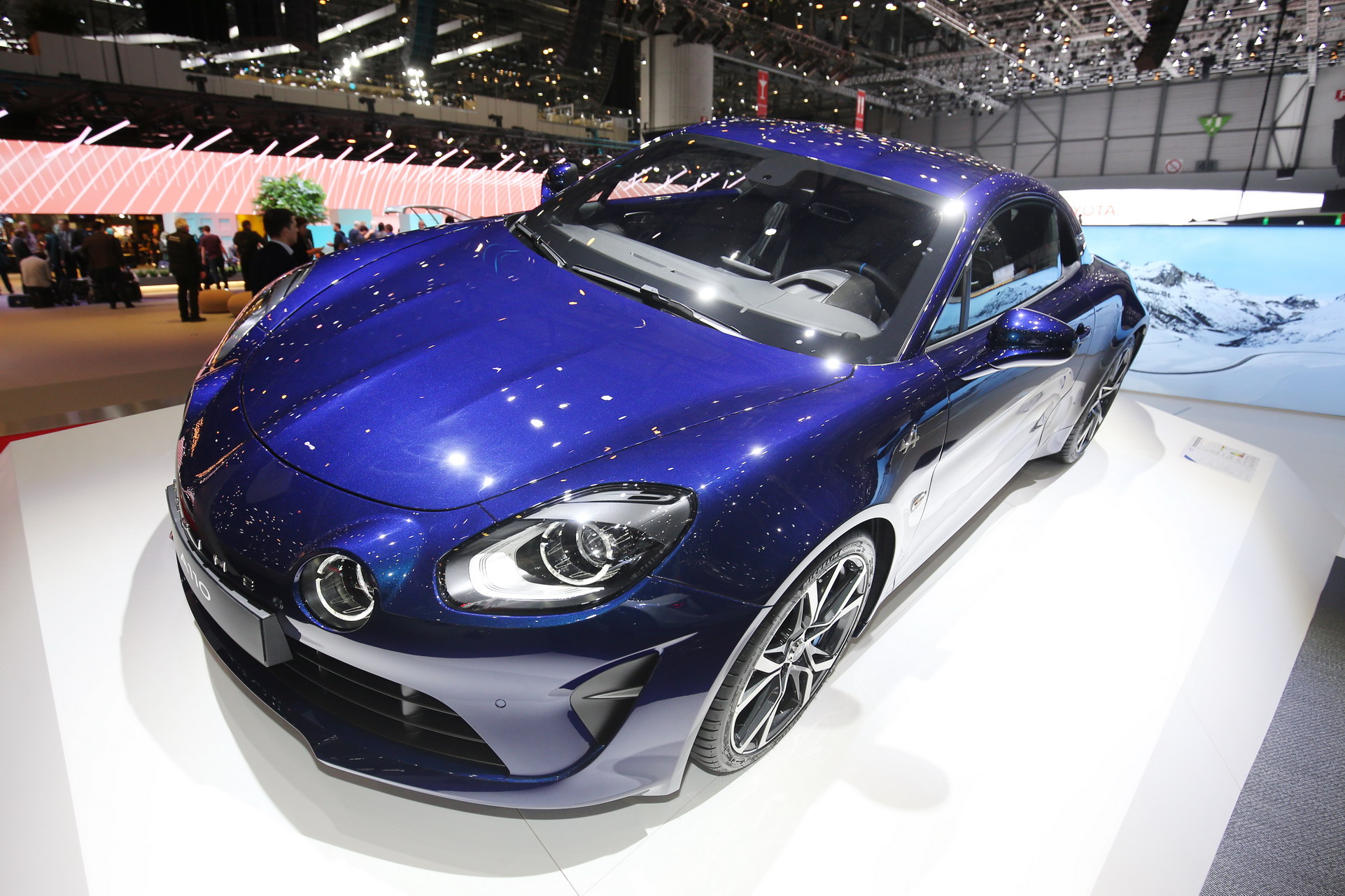 Alpine-A110_2 Alpine A110 Hits Geneva With Pure, Legende And GT4 Versions