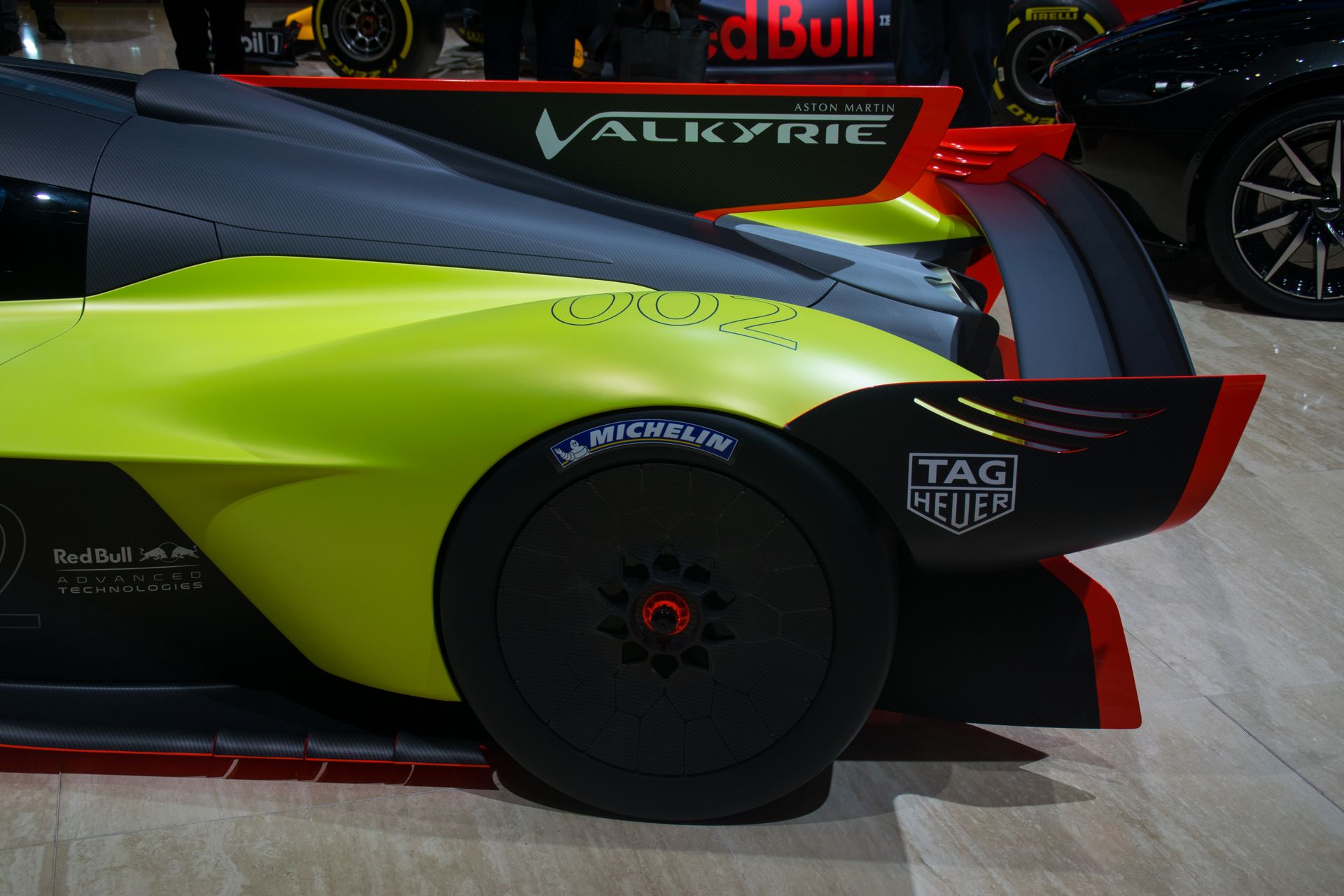 Aston-Martin-Valkyrie-AMR-Pro-9 Aston Martin Valkyrie AMR Pro Is Geneva’s Bright Lime Star