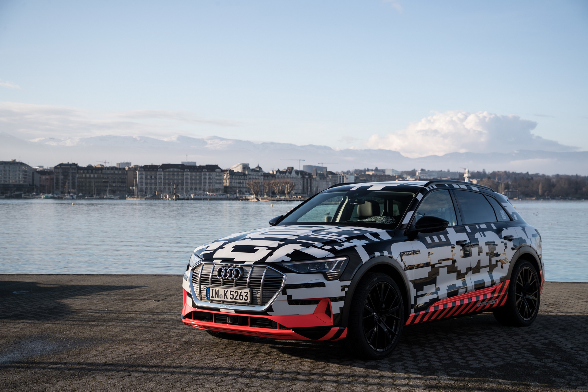 The Audi e-tron prototype in Geneva Electric Audi E-Tron Will Be Able To Connect To Your Home Seamlessly