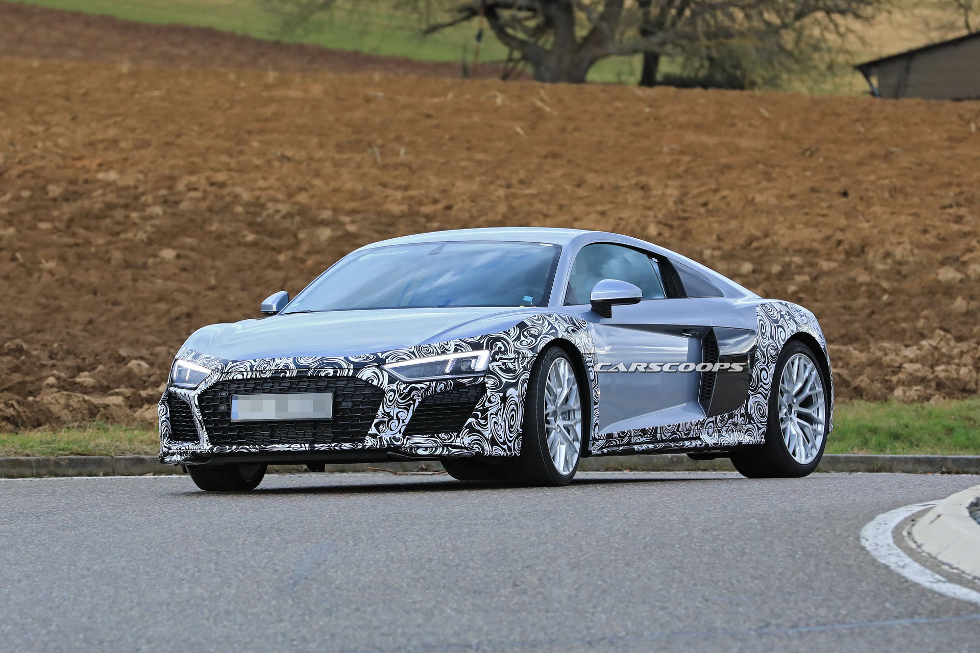 [Imagen: Audi-R8-Facelift-01.jpg]