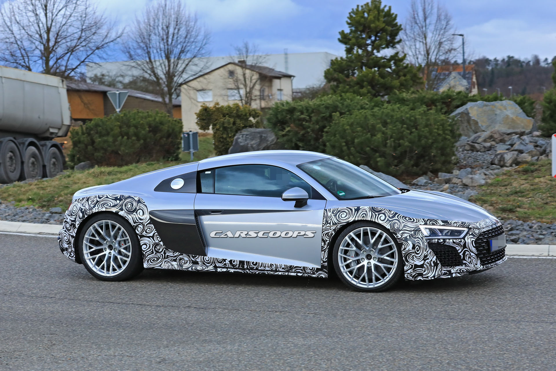 Audi-R8-Facelift-07 Sounds Like Entry-Level Audi R8 With Twin Turbo V6 Is Finally Happening (Or Is It?)