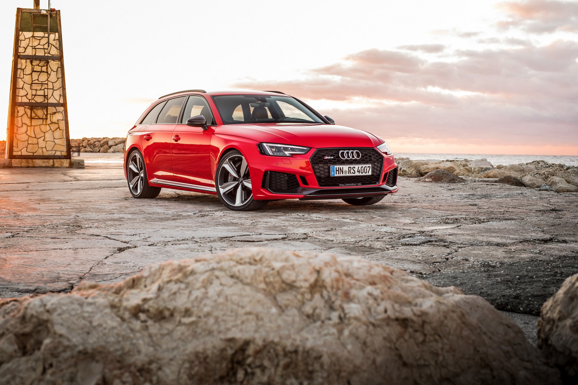 Audi-RS4-Avant-8 Audi Open To Bringing An RS Avant To America
