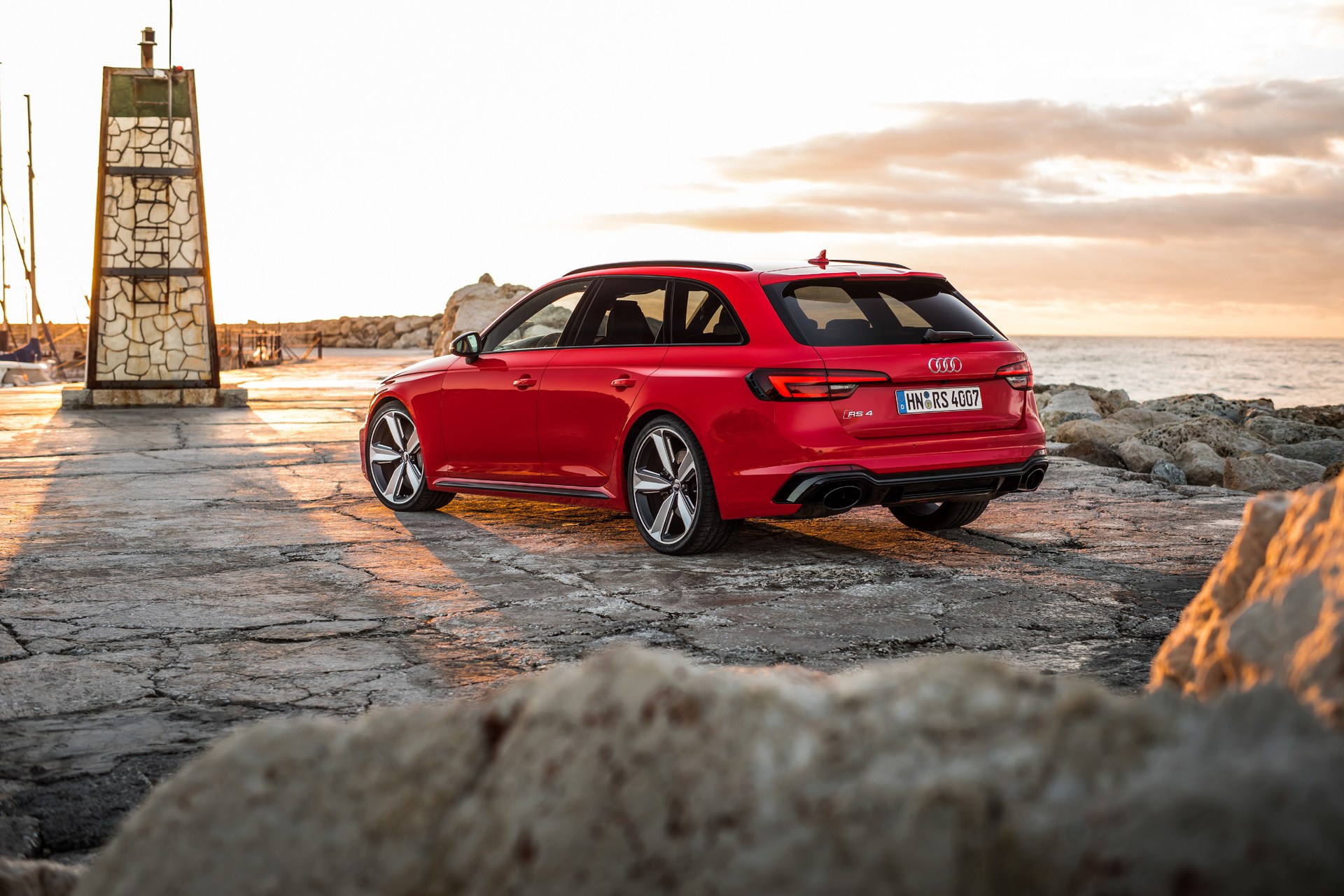 Audi-RS4-Avant-9 Audi Open To Bringing An RS Avant To America