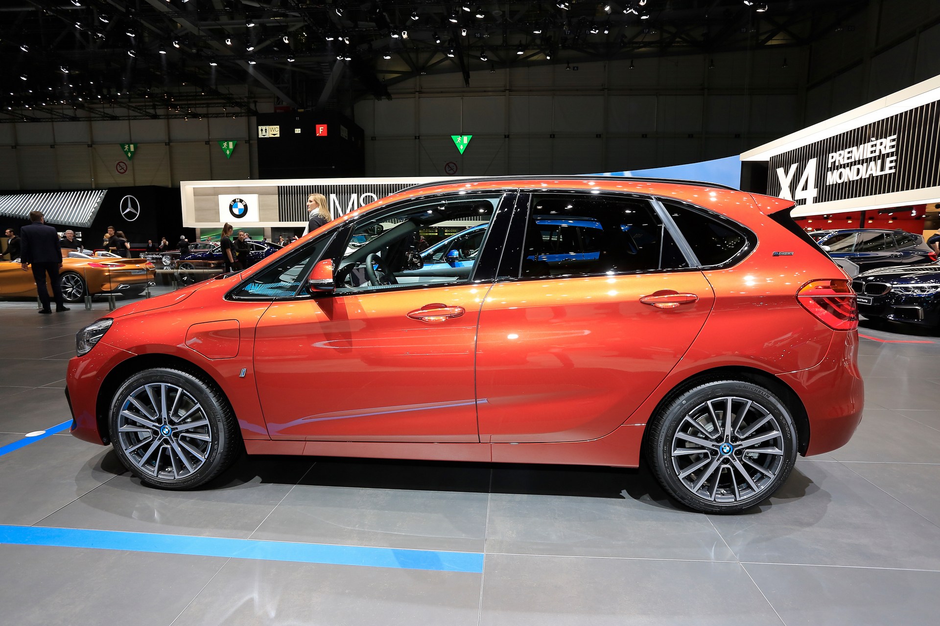 BMW-2-Series-Active-Tourer-11 BMW 2-Series Active Tourer And Gran Tourer Minivans Put On A New Face For Geneva