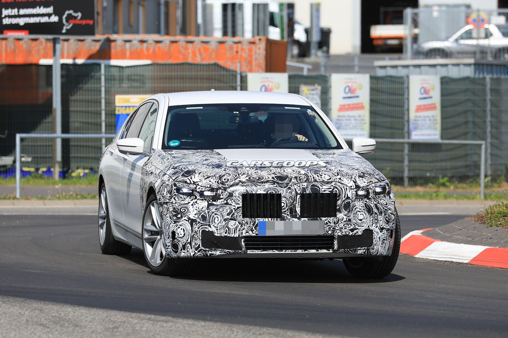 BMW-7-Facelift-11 Facelifted 2019 BMW 7-Series Spied In Base And M760Li xDrive Forms