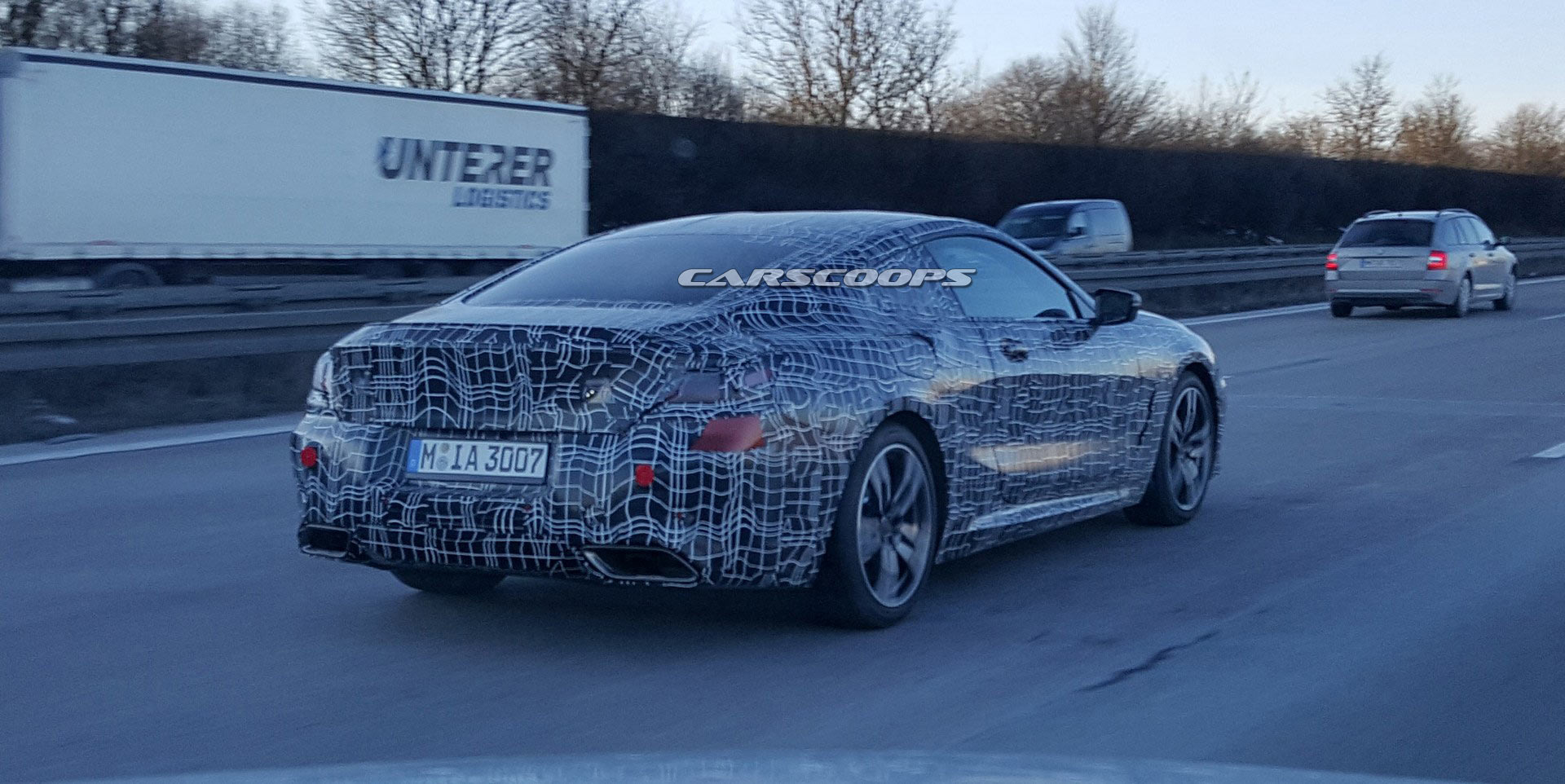 BMW-8-Series-Coupe-2 Reader Captures 2019 BMW 8-Series On The Road Ahead Of Summer Debut