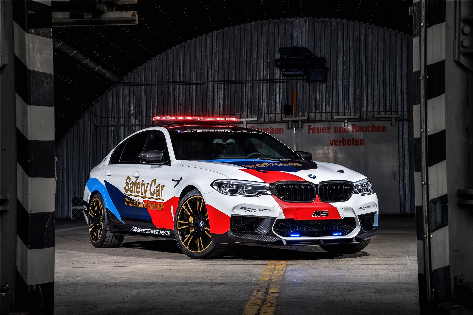 BMW-M5-Safety-Car-2 BMW M5 Competition Confirmed For 2018, Latest Safety Car Hints At Production Model