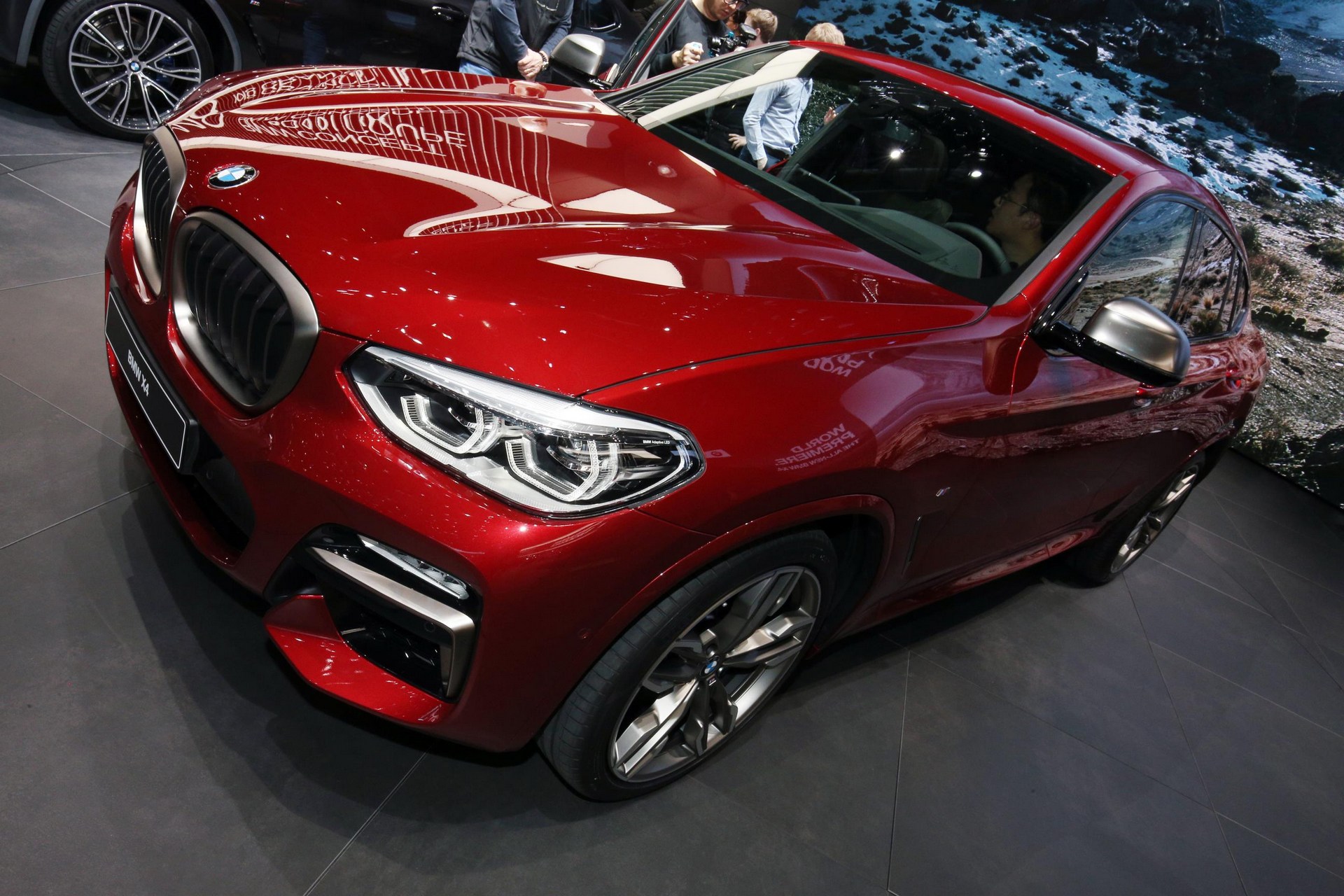 BMW-X4-24 2019 BMW X4 Drops By Geneva With Two M Performance Variants, Diesel And Petrol