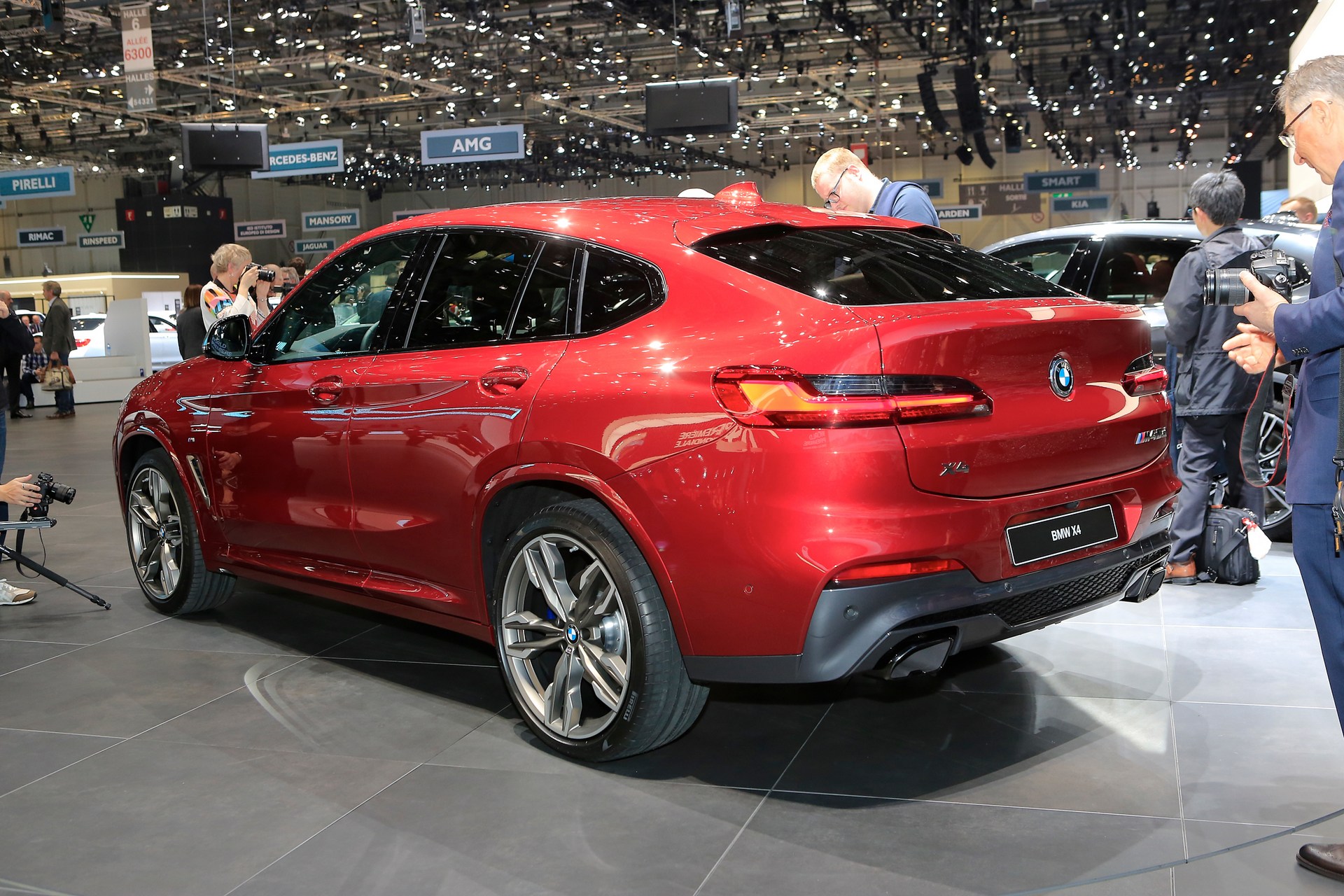 BMW-X4 2019 BMW X4 Drops By Geneva With Two M Performance Variants, Diesel And Petrol