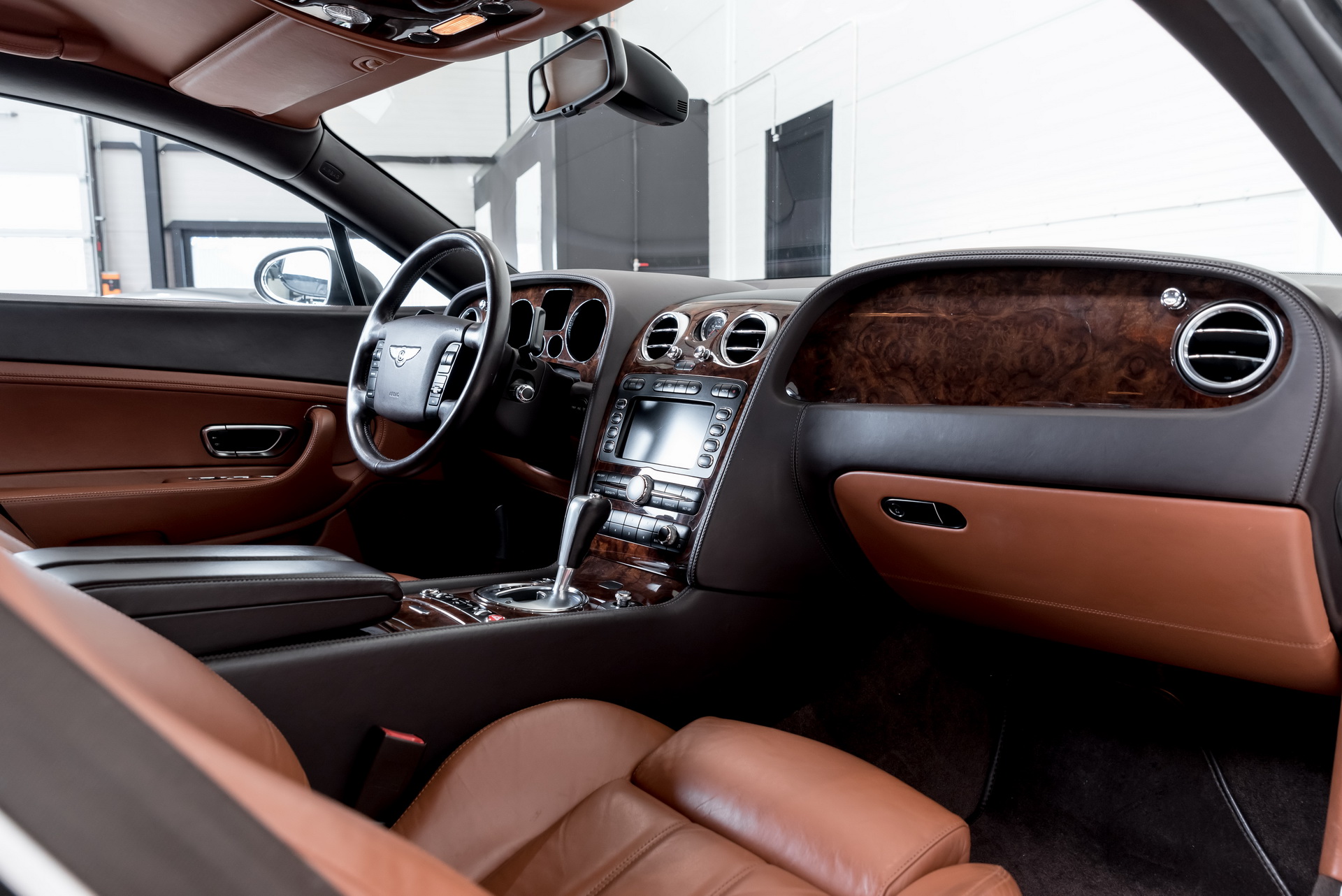 Bentley-ContiGT-Offroad-09 Forget The Bentayga, This Is The Off-Road Bentley We Really Want