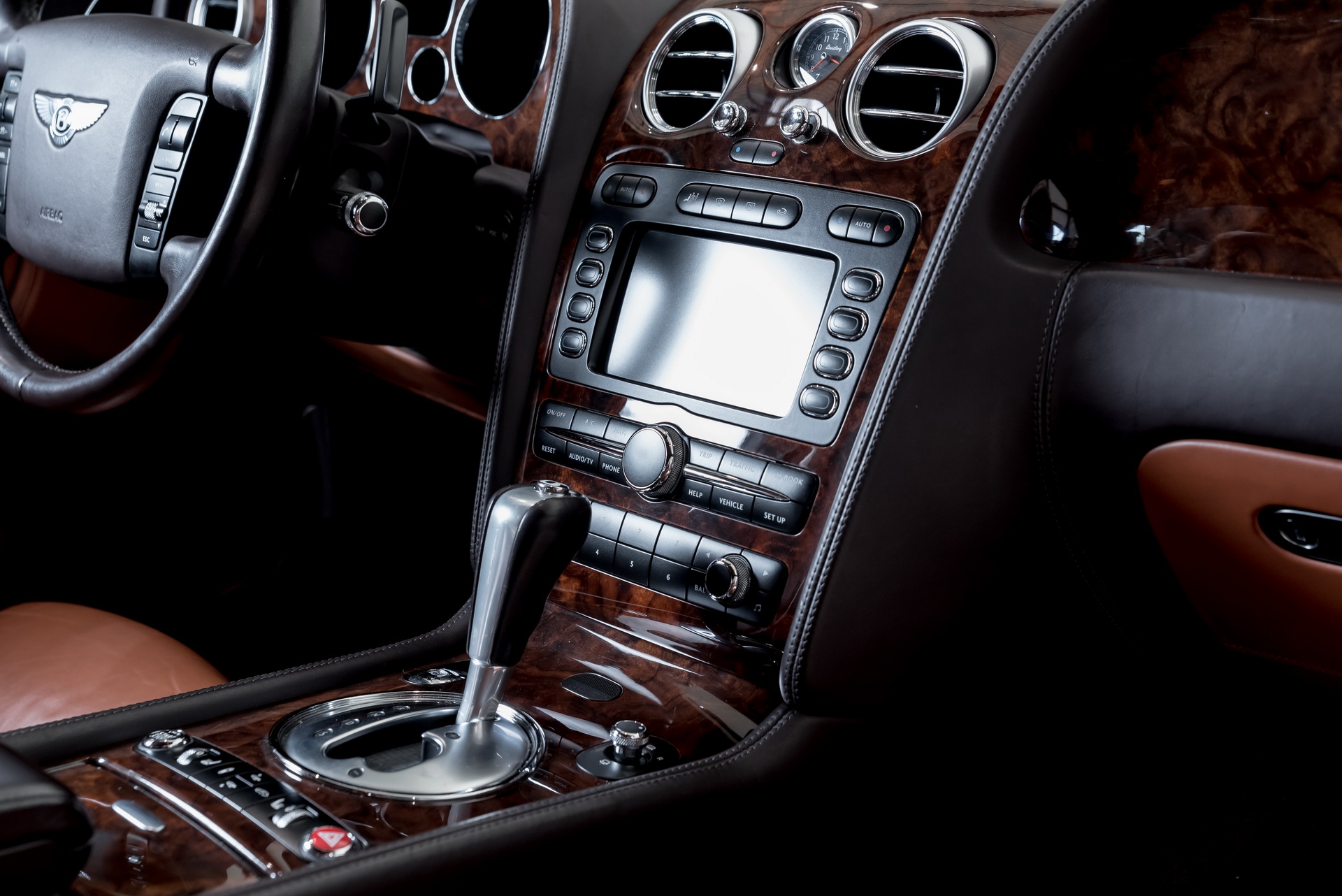 Bentley-ContiGT-Offroad-11 Forget The Bentayga, This Is The Off-Road Bentley We Really Want