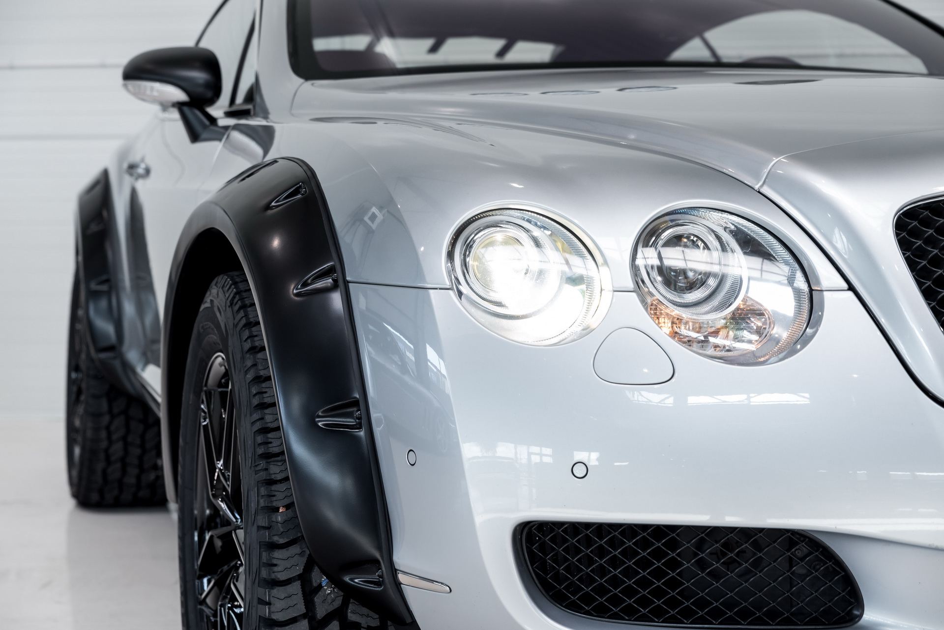 Bentley-ContiGT-Offroad-18 Forget The Bentayga, This Is The Off-Road Bentley We Really Want