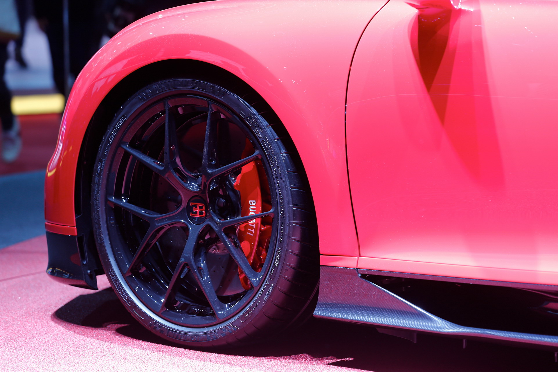 Bugatti-Chiron-Sport-20 New Bugatti Chiron Sport Is Lighter And More Dynamic, Has €2.65 Million Base Price