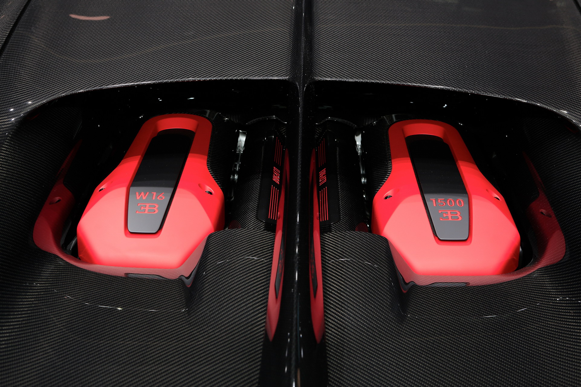 Bugatti-Chiron-Sport-4 $3.26 Million Bugatti Chiron Sport To Celebrate Its American Premiere In NY