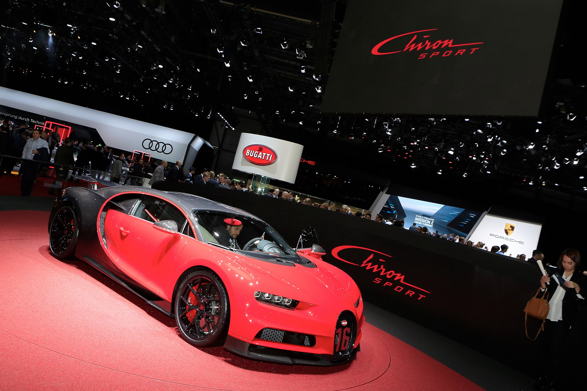 Bugatti-Chiron-Sport-7 $3.26 Million Bugatti Chiron Sport To Celebrate Its American Premiere In NY