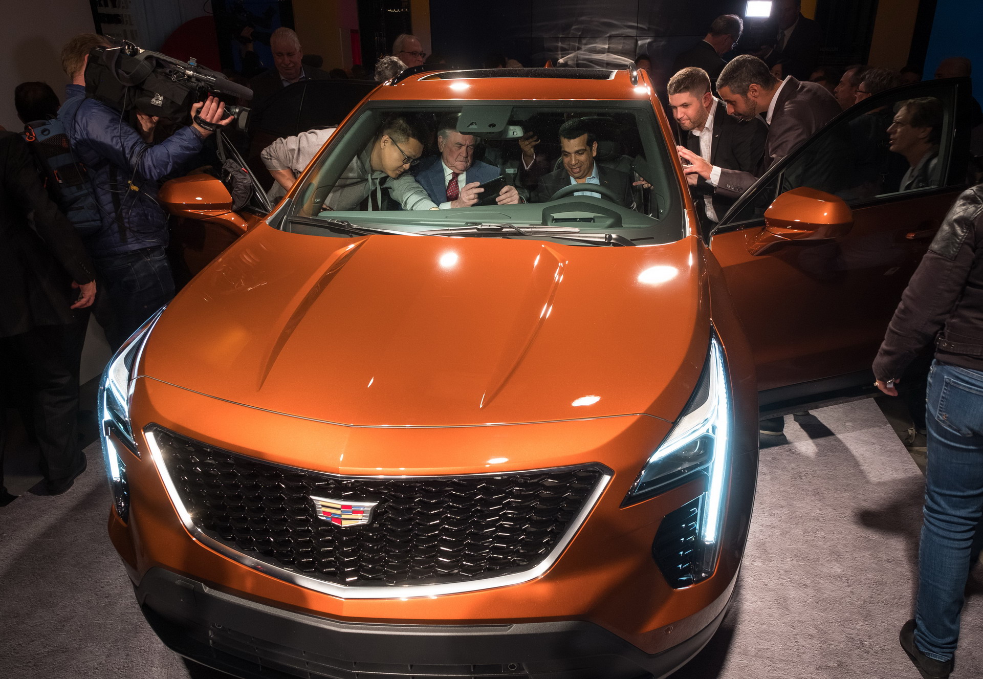 Cadillac XT 4 2019MY-11 2019 Cadillac XT4 ‘Baby’ SUV Debuts With Turbo Power And Affordable Price