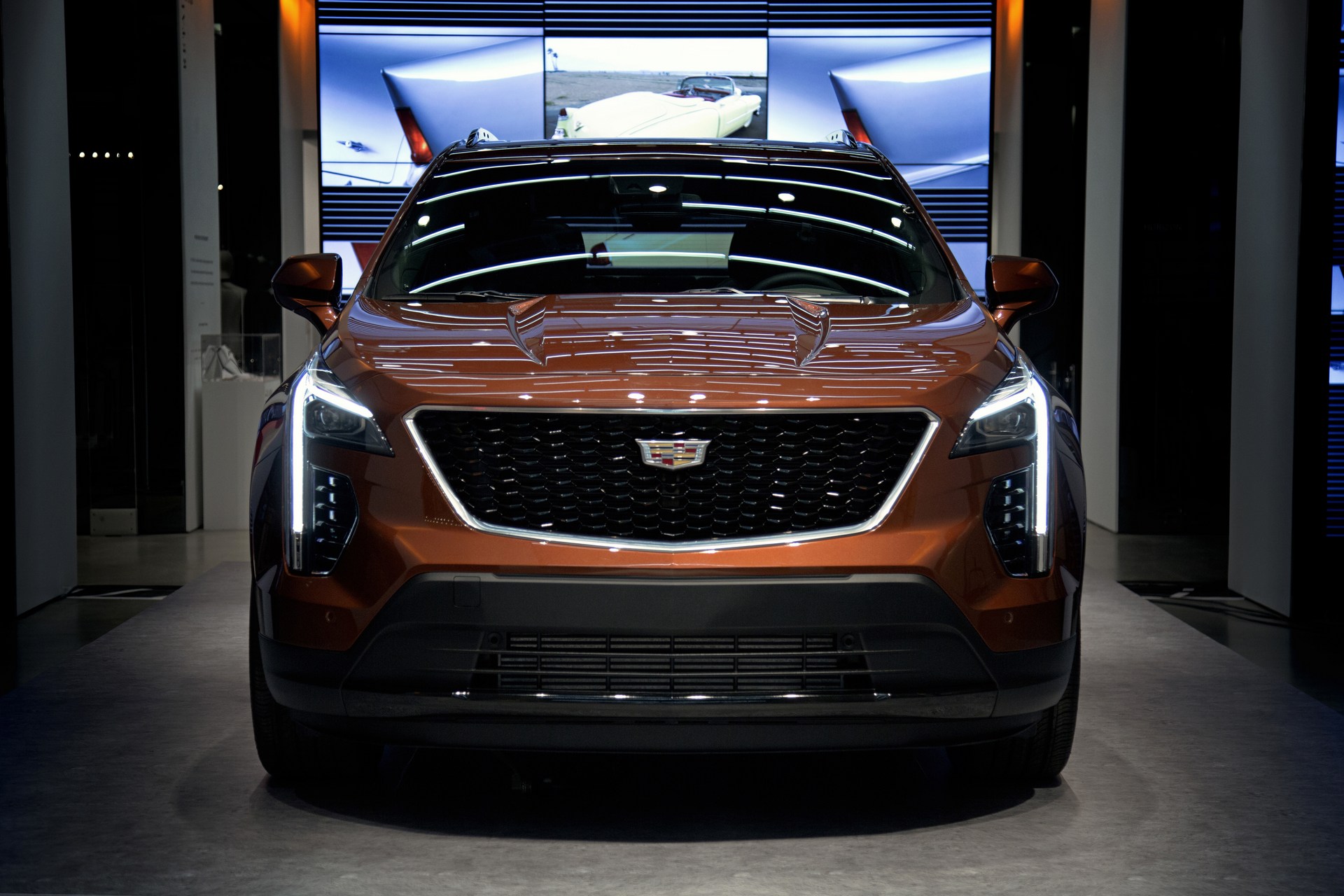 Cadillac-XT4-21 2019 Cadillac XT4 ‘Baby’ SUV Debuts With Turbo Power And Affordable Price