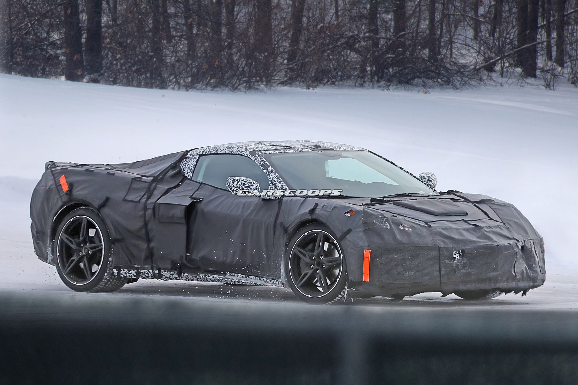 Chevrolet-Corvette-C8-Spy-Shots-3 Cadillac Boss Says The Corvette Won’t Use Their New Twin-Turbo V8