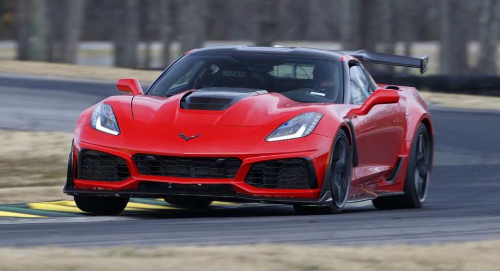  2019 Corvette ZR1 Hits 60 In 2.85 Sec And 1/4 Mile In Just 10.6 Sec