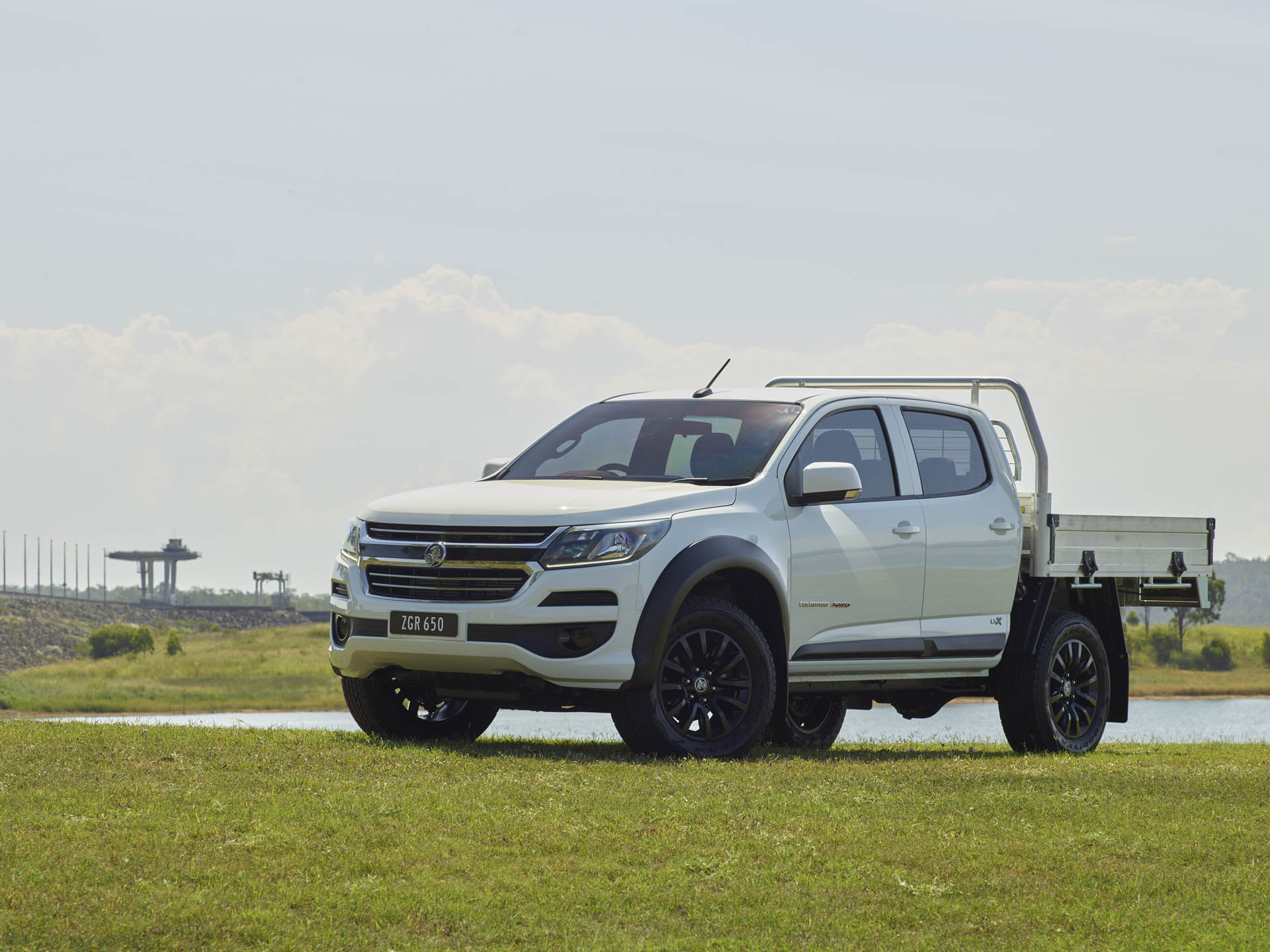 Colorado LS-X Cab Chassis copy Holden Colorado LSX Launches Down Under All Murdered Out
