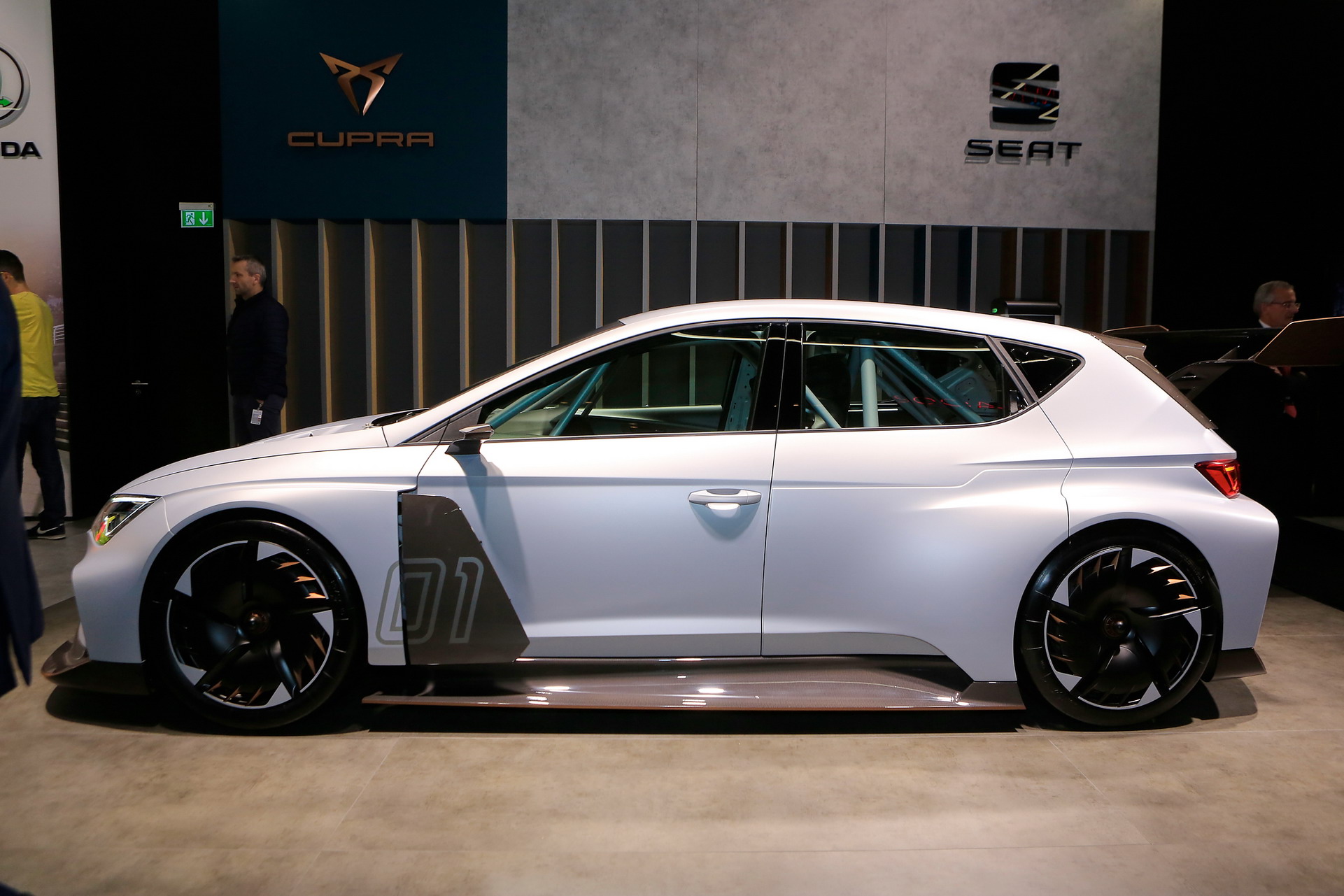 Cupra-e-Racer-4 Cupra e-Racer Sounds Like A Mosquito But Hits 100km/h In 3.2s | Geneva Images