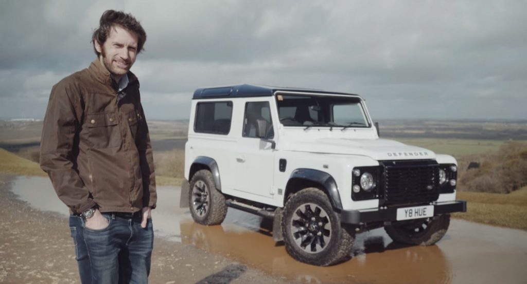  The 400HP Land Rover Defender Works V8 Is Pure, Unadulterated Fun