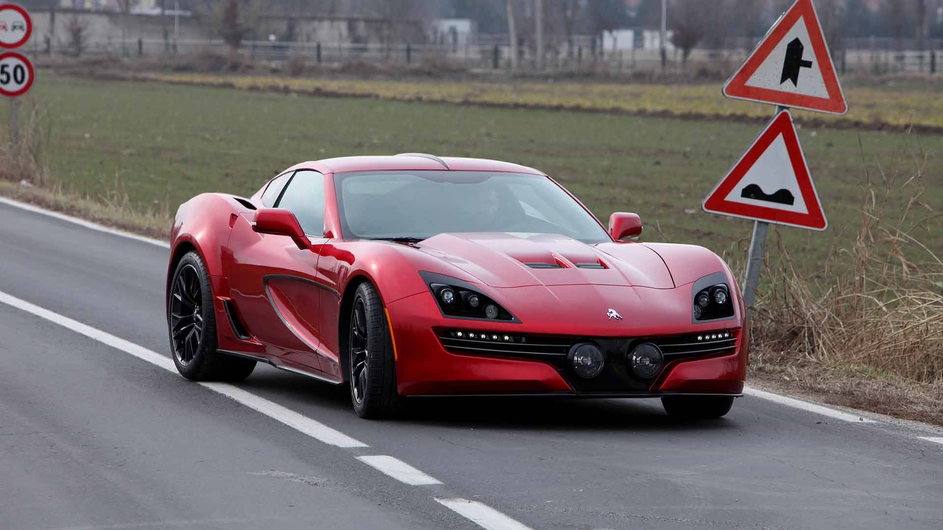 Equus-Throwback-3 1000HP Equus Throwback Pays A (Tooth Buck) Homage To Corvette