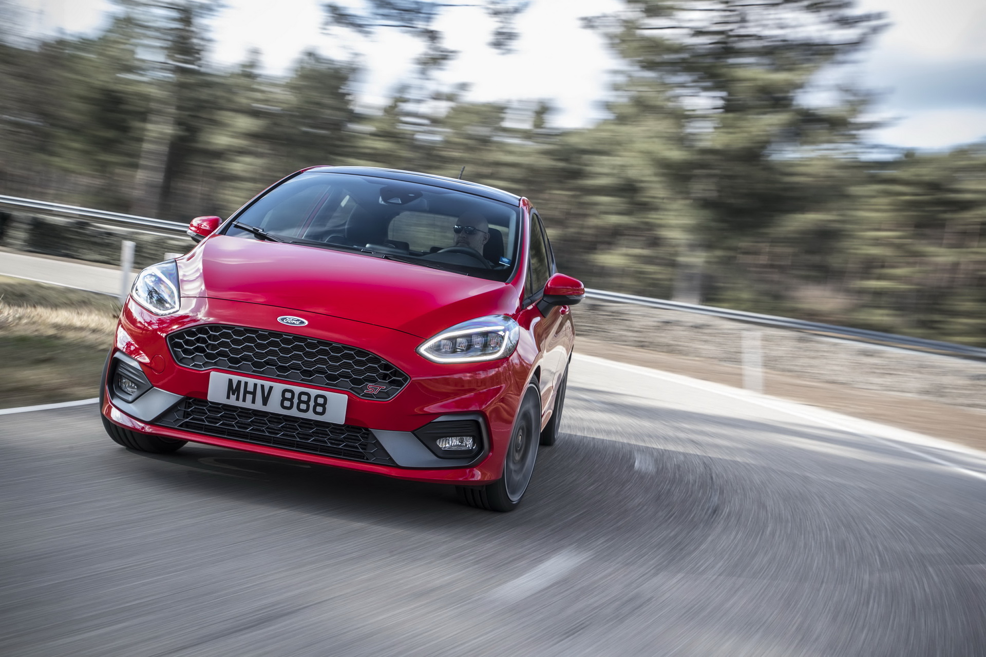 FORD_2018_FIESTA_ST__10 Hot New 2018 Ford Fiesta ST To Be Offered With LSD And Launch Control
