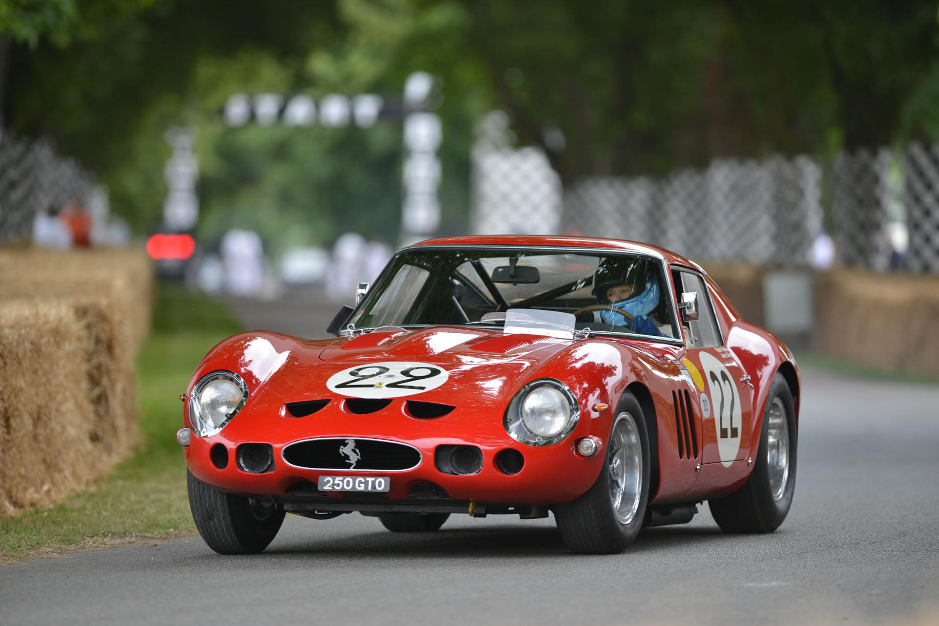 Ferrari-250-GTO-Pirelli-Tires-3 Pirelli Appeases The Super Elite With New Ferrari 250 GTO Tires
