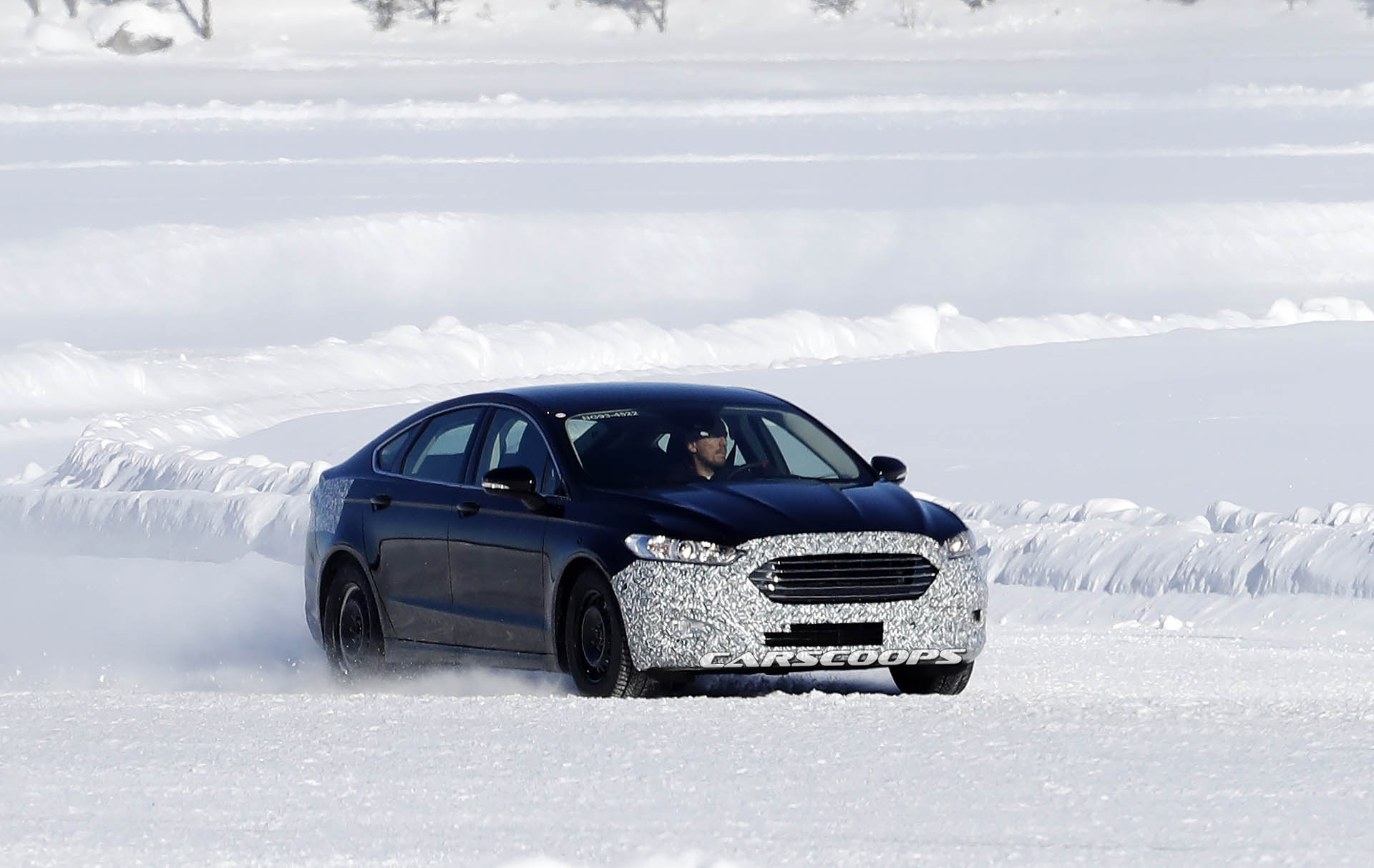 Ford Mondeo Facelift 2 copy Ford’s Updated Fusion Coming As New Mondeo In Europe