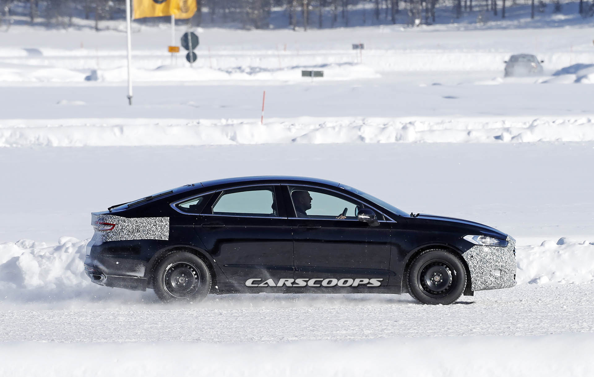 Ford Mondeo Facelift 7 copy Ford’s Updated Fusion Coming As New Mondeo In Europe