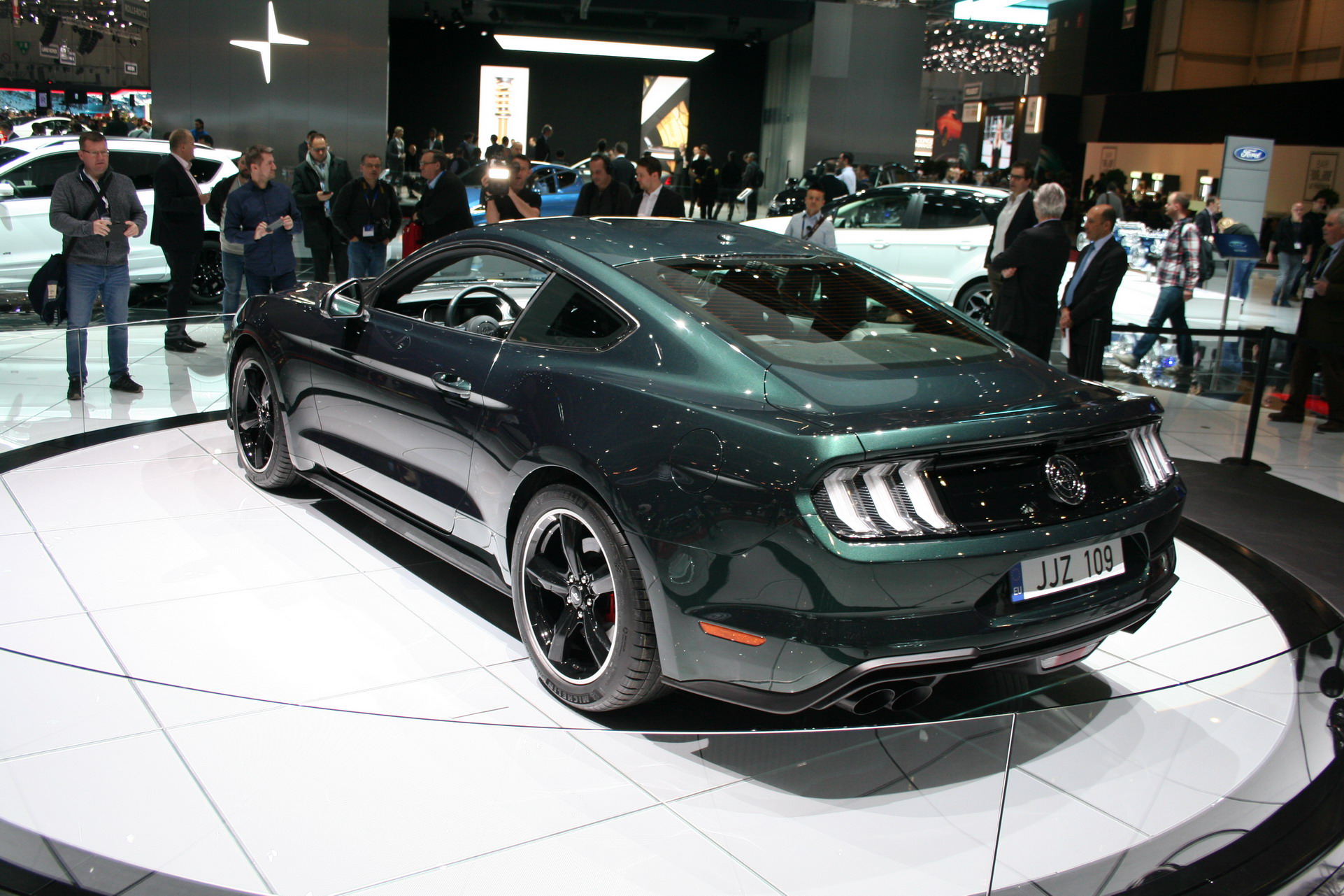 Ford-Mustang-Bullit-6 Ford Mustang Bullitt With 457HP V8 Wears Euro Costume In Geneva