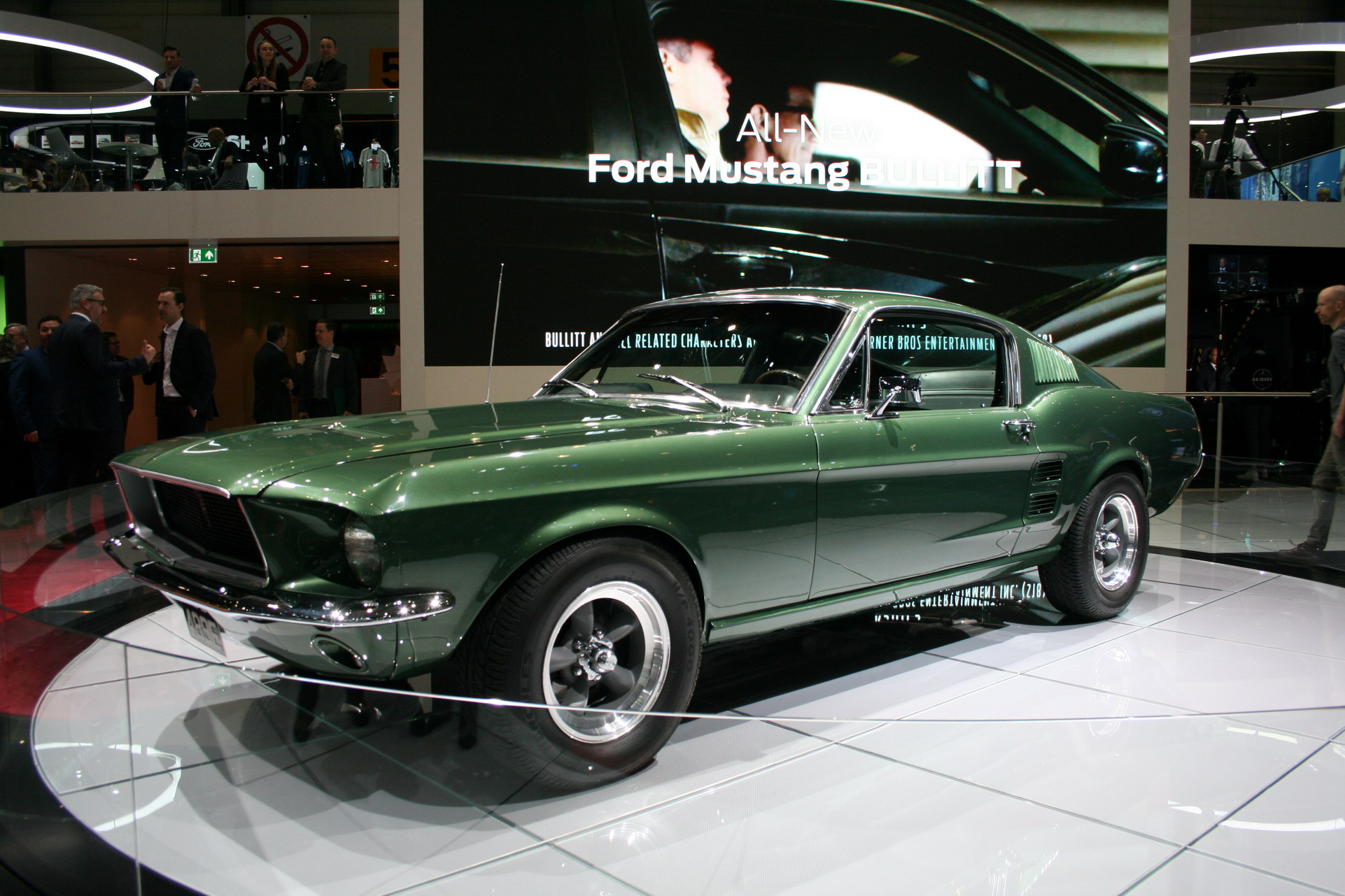 Ford-Mustang-Bullit-9 Ford Mustang Bullitt With 457HP V8 Wears Euro Costume In Geneva