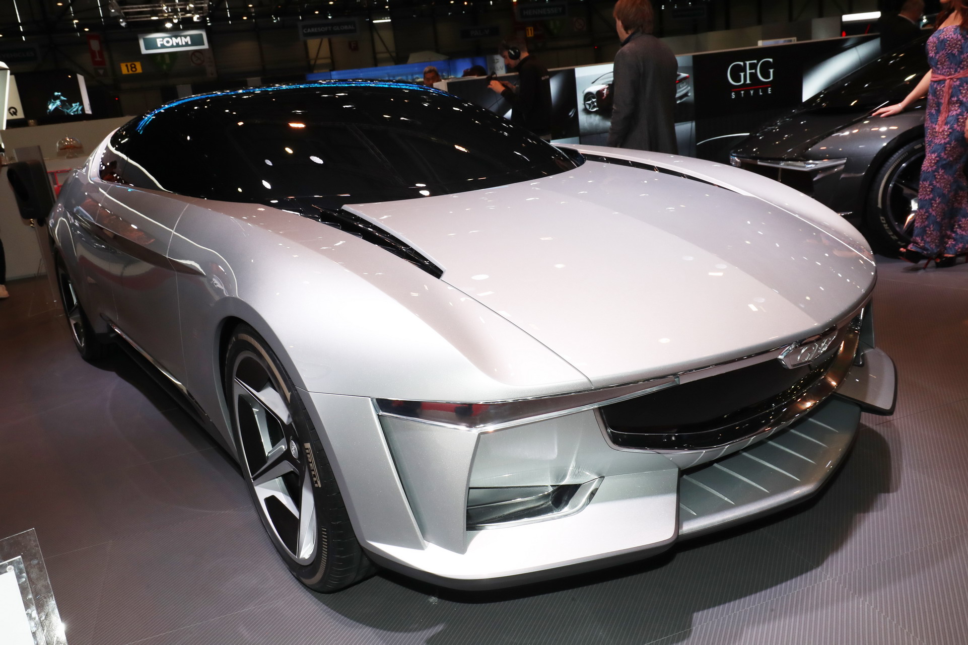 GFG Style Sibylla-2 Giugiaro’s GFG Sibylla EV Concept Makes Gullwing Doors Look Boring
