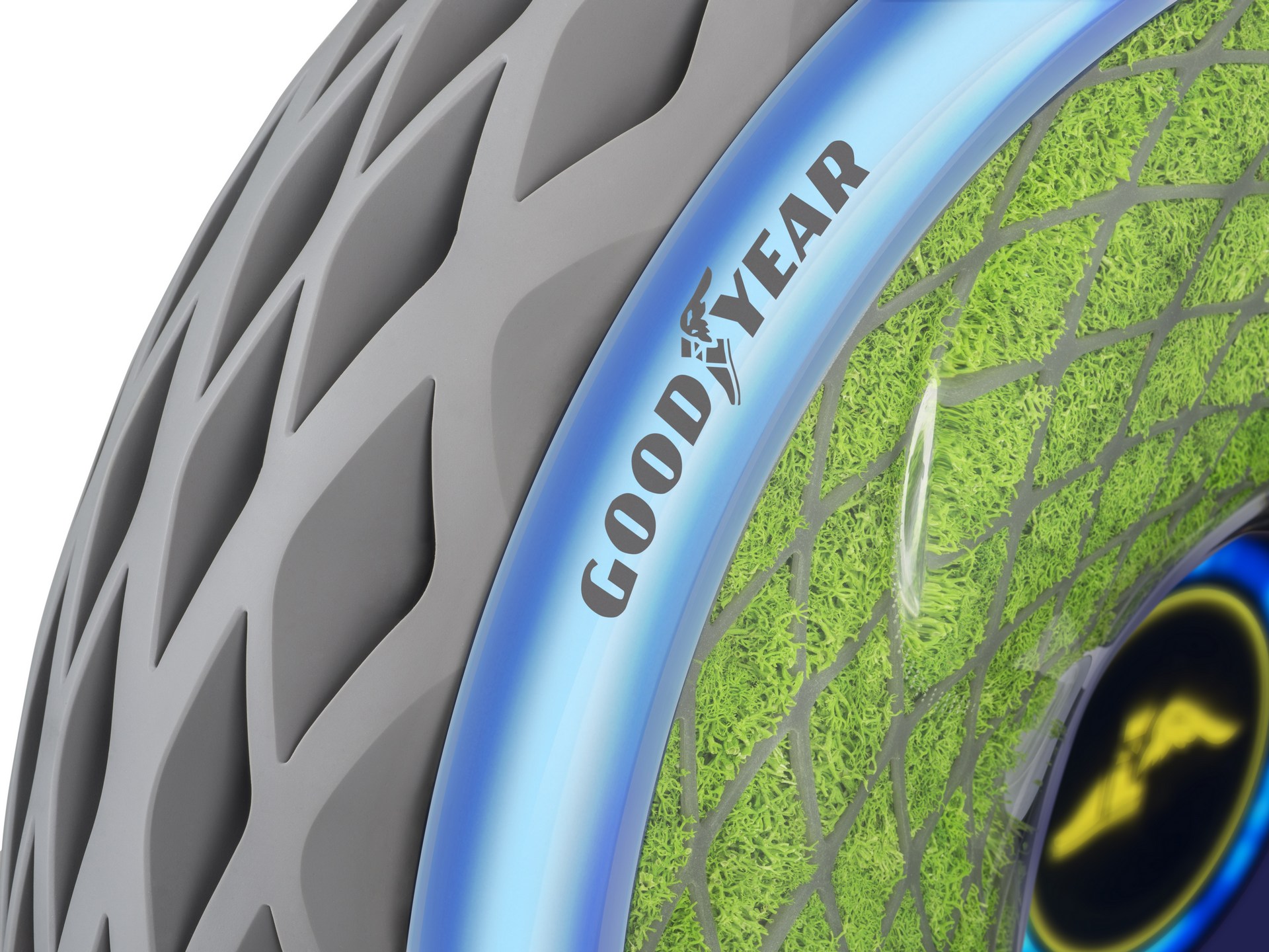 Goodyear-Tire-Concept-3 Goodyear’s Moss-Covered Oxygene Tire Concept Is Surprisingly High Tech