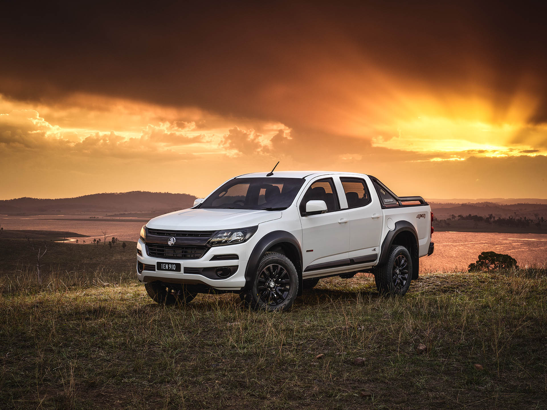 Holden Colorado LSX_Front 3Q copy Holden Colorado LSX Launches Down Under All Murdered Out