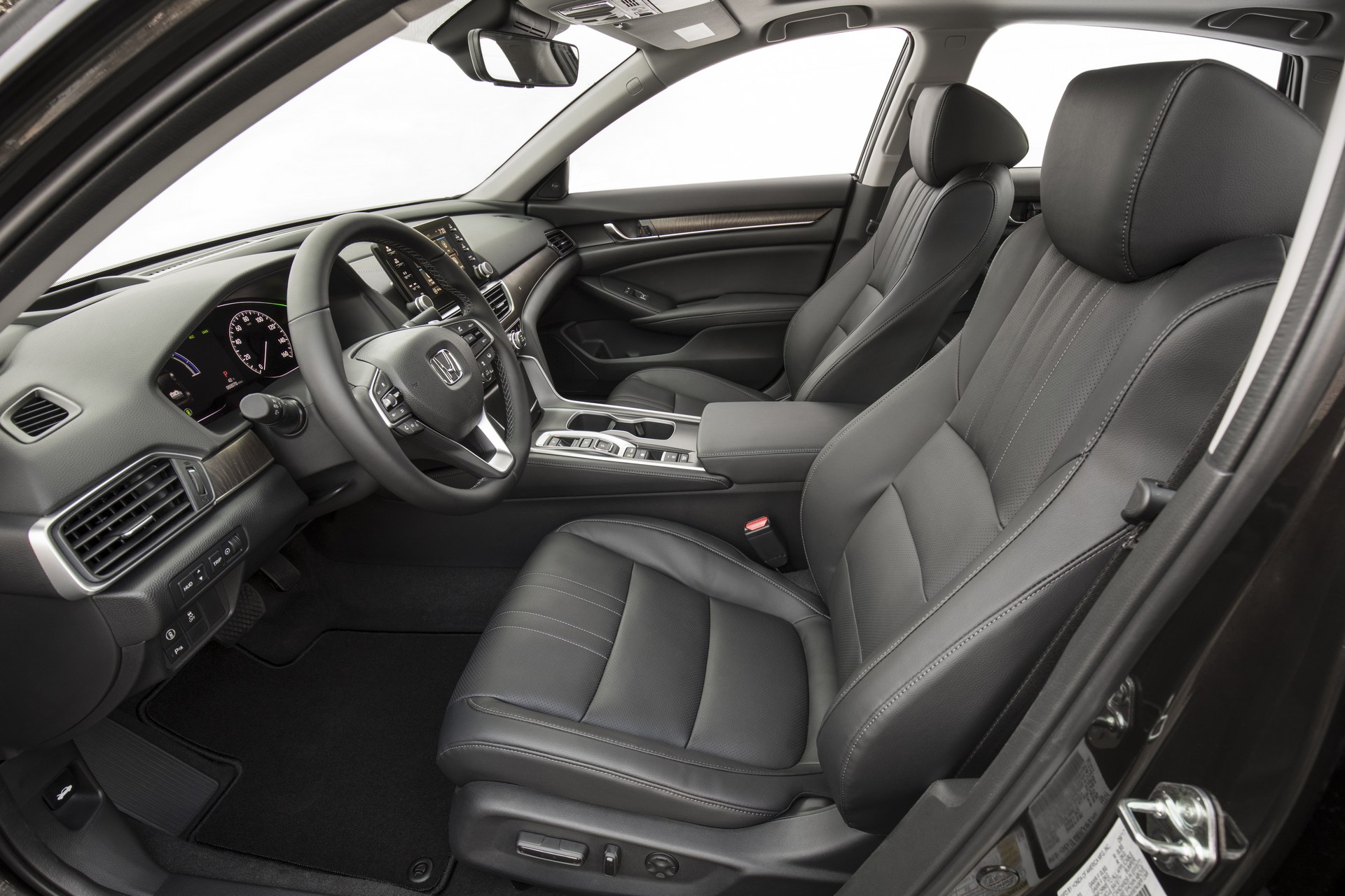 Honda-Accord-Hybrid-11 2018 Honda Accord Hybrid Officially Rated At 47 MPG Combined