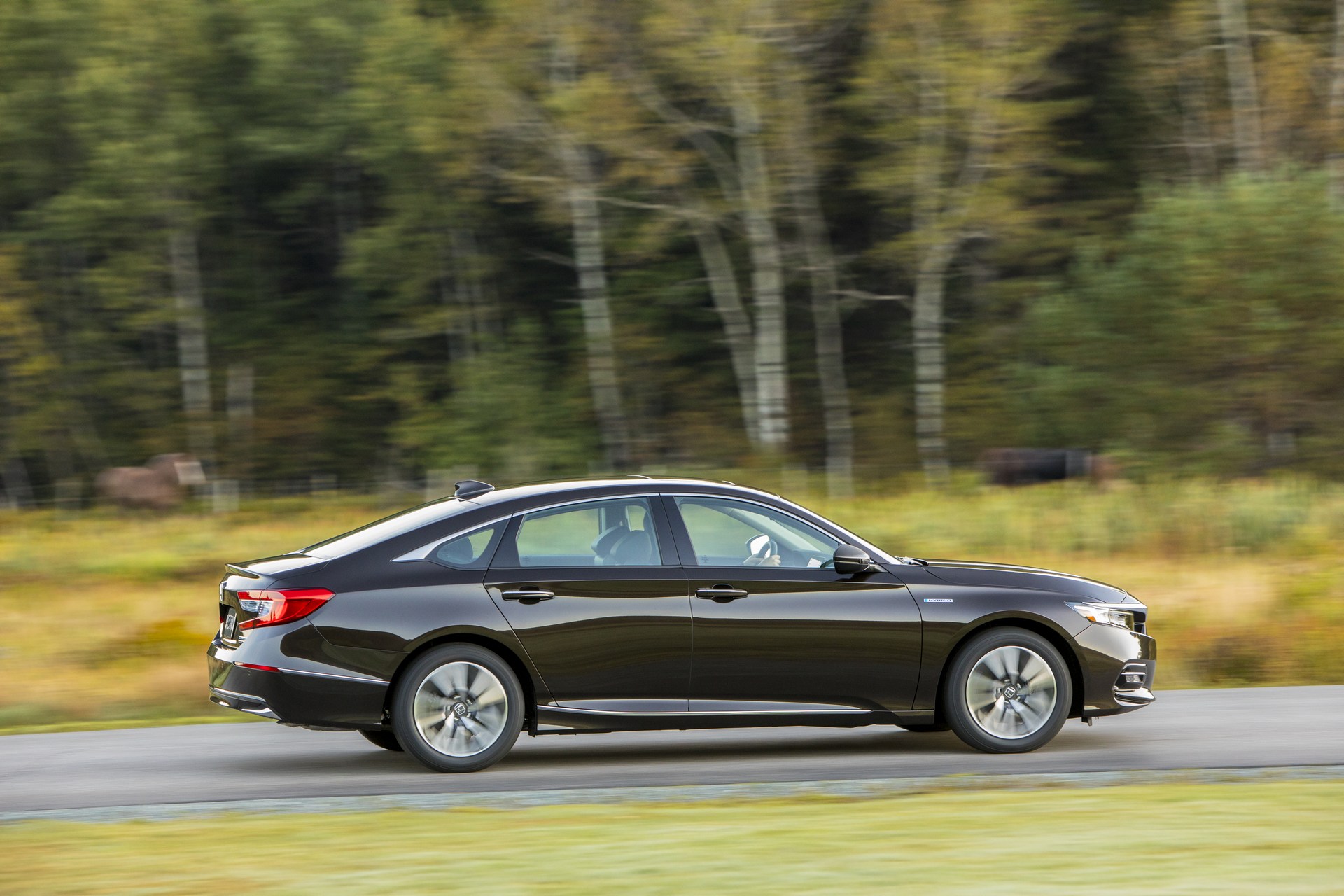 Honda-Accord-Hybrid-8 2018 Honda Accord Hybrid Officially Rated At 47 MPG Combined