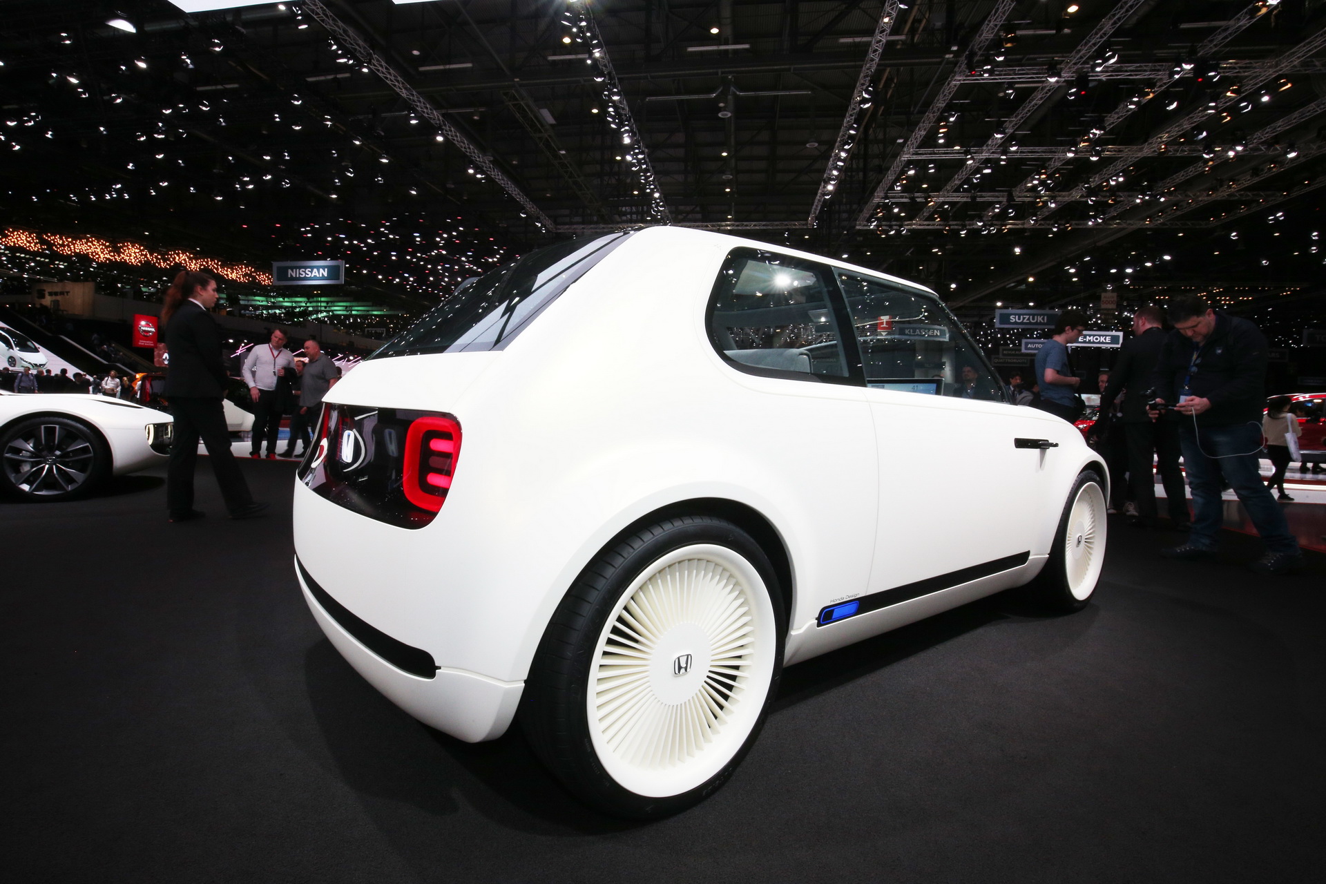 Honda-UrbanEV-06 Honda Urban EV Will Enter Production In 2019