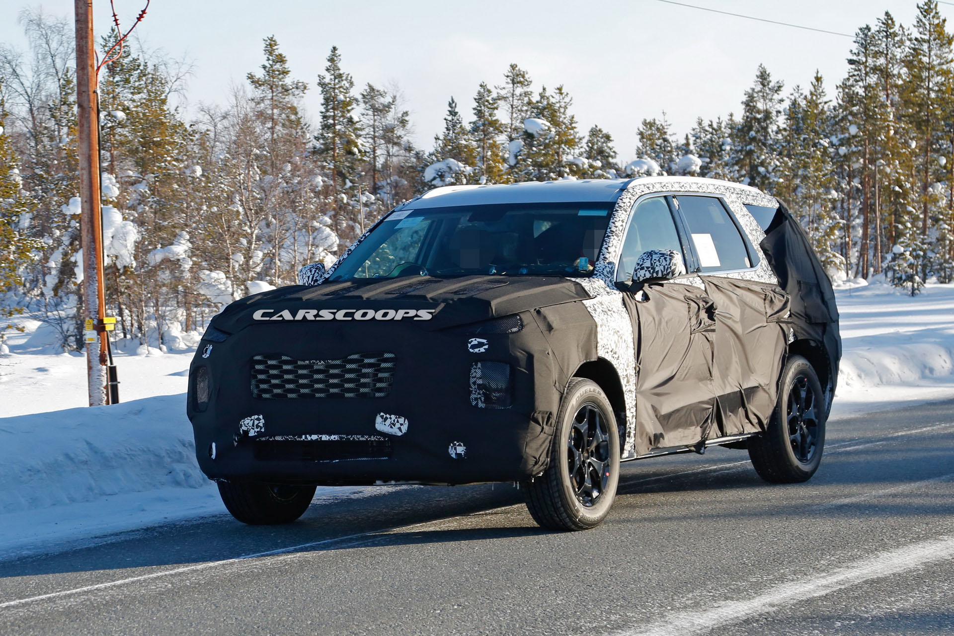 Hyundai-8seater-SUV-Scoop-02 Spied: New Hyundai 8-Seater Full-Size SUV Coming In 2019 With Hybrid Options