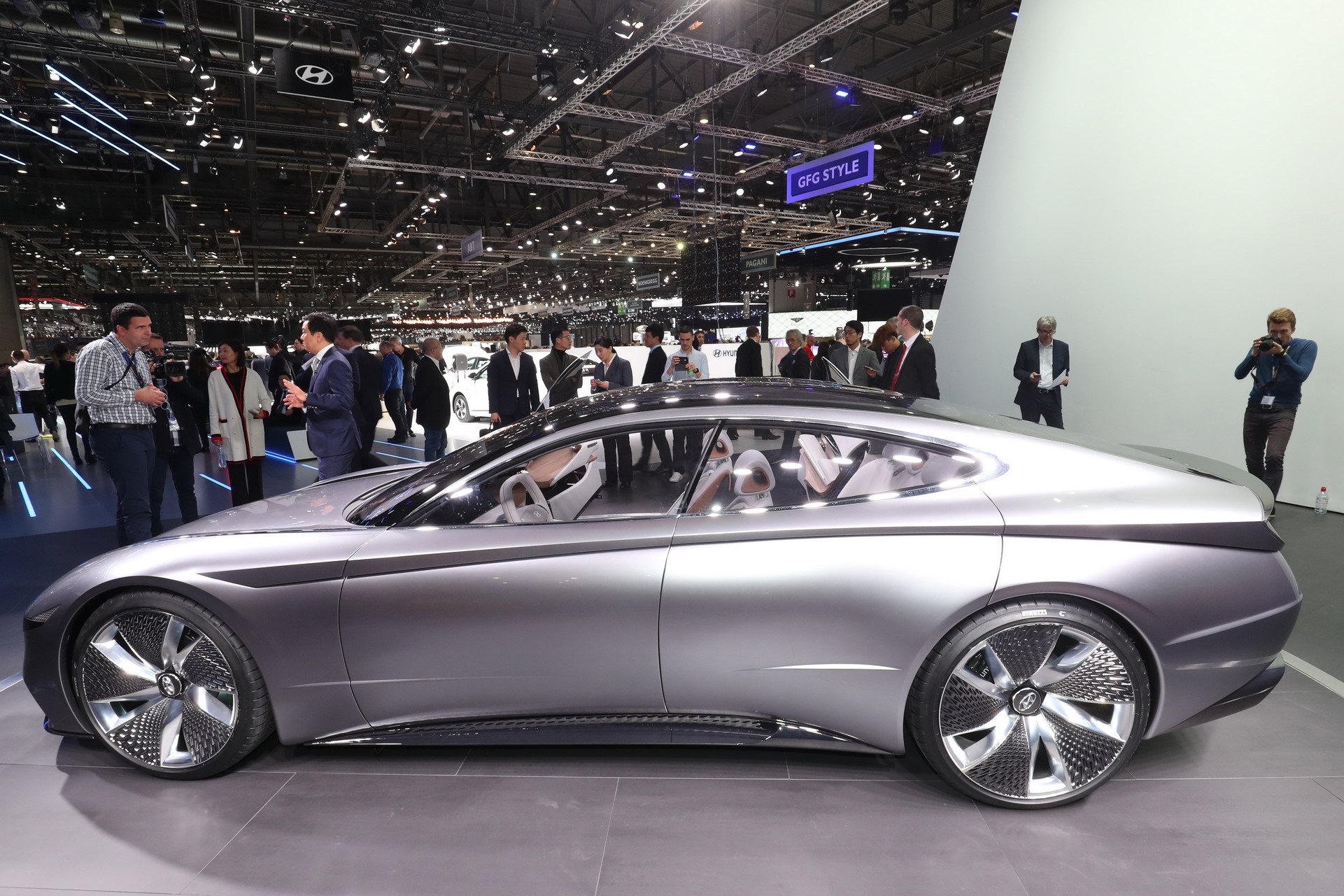 Hyundai Le Fil Rouge-16 Hyundai Le Fil Rouge Concept Brings Mathematical Perfection To Geneva