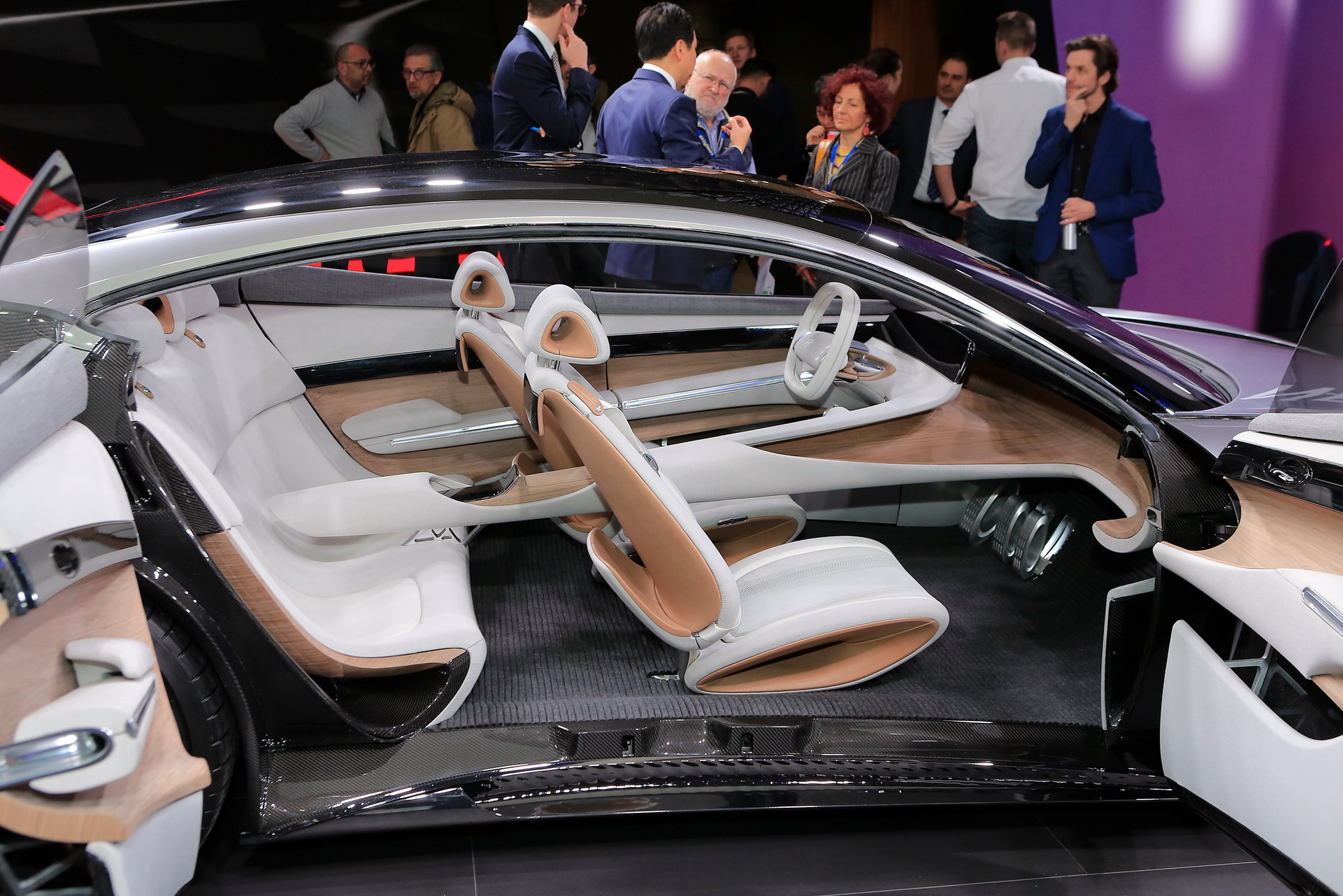 Hyundai Le Fil Rouge-3 Hyundai Le Fil Rouge Concept Brings Mathematical Perfection To Geneva