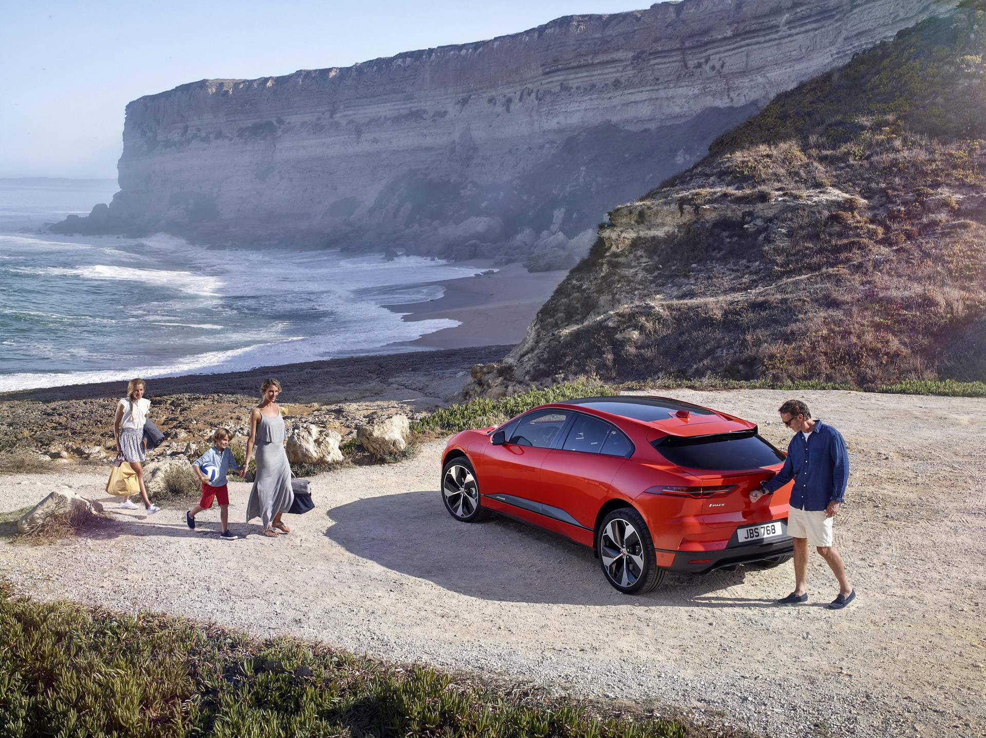 Jaguar-I-Pace-3 2019 Jaguar I-Pace Configuator Reveals A Host Of High-Tech Options