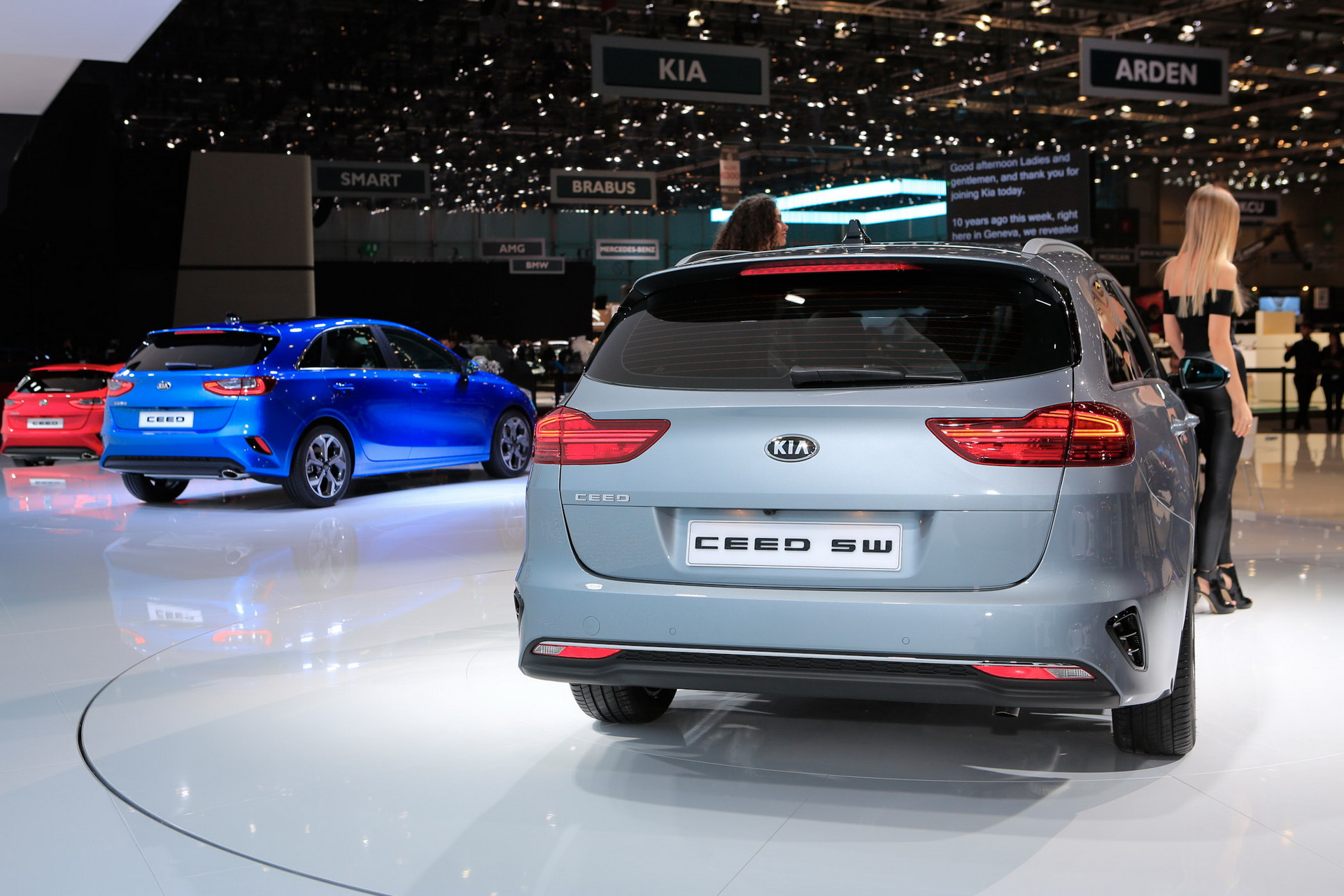 Kia-Ceed-SportsWagon-8 New Kia Ceed Sportswagon Uncovered In Geneva With Some Very BMW-ish Taillights