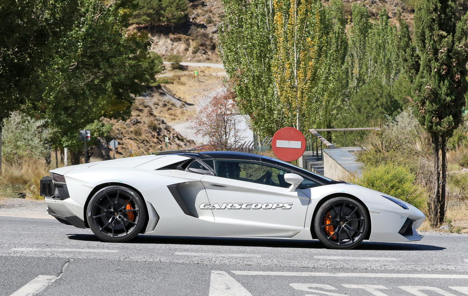 Lamborghini Aventador Performante Mule 11 Lamborghini Aventador SVJ Will Boast More Than 800 PS – And We Might Just Be Looking At It