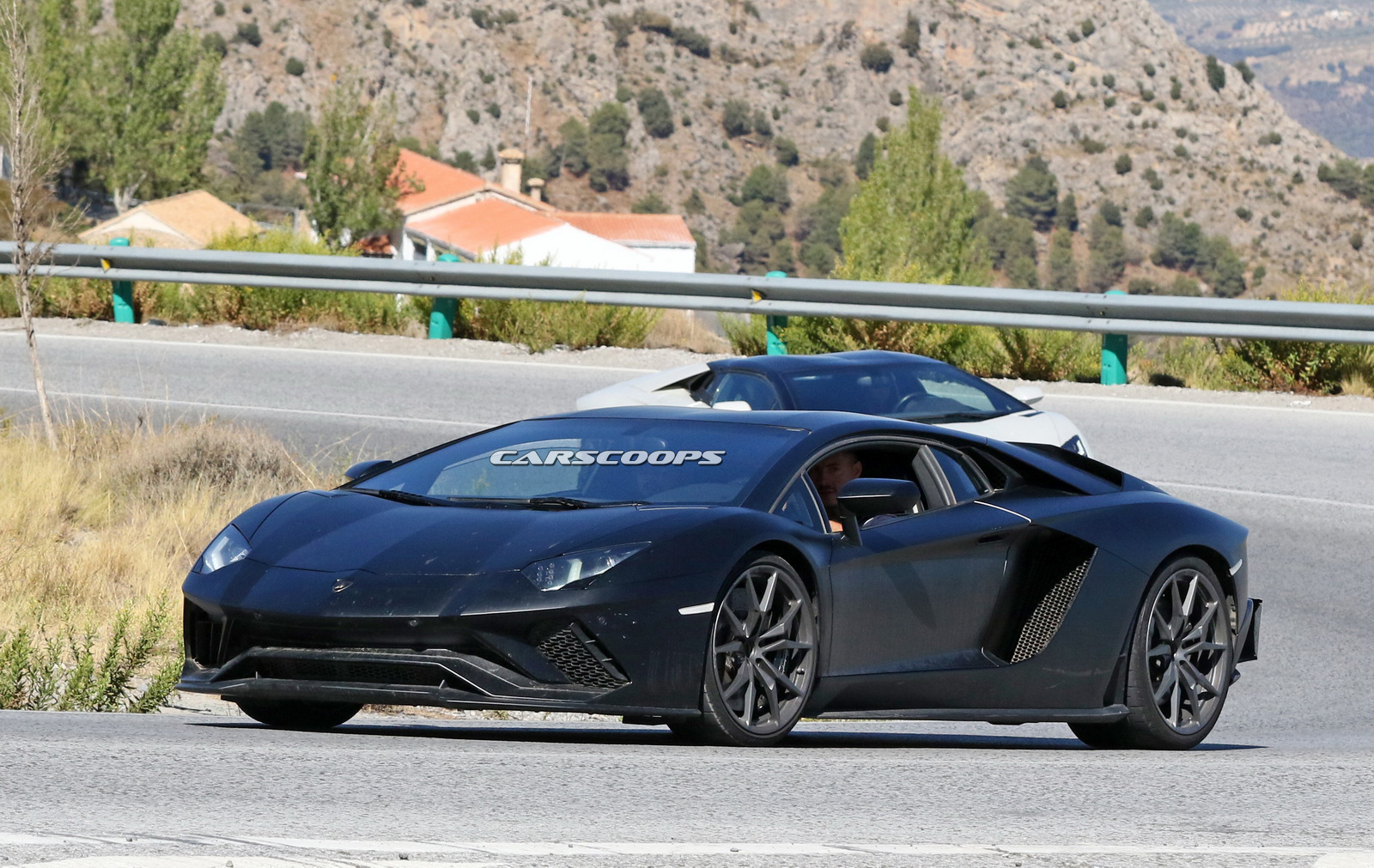 Lamborghini Aventador Performante Mule 2 Lamborghini Aventador SVJ Will Boast More Than 800 PS – And We Might Just Be Looking At It