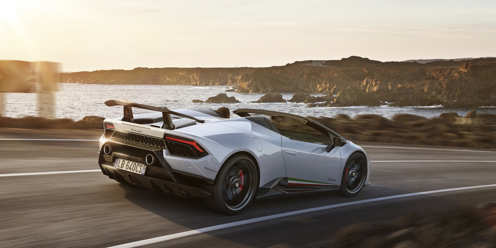 Lamborghini-Huracan-Performante-Spyder-12 Lamborghini Huracan Performante Spyder Lands In America For $308K