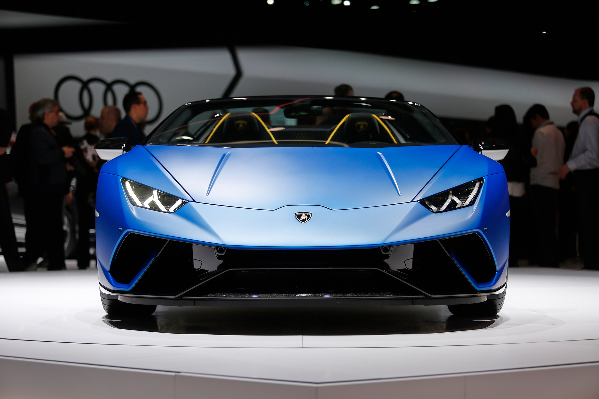 Lamborghini-Huracan-Spyder-Performante-14 Lamborghini Huracan Performante Spyder Goes Topless In Geneva