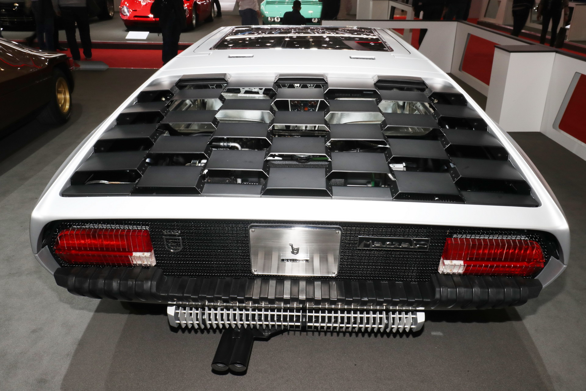 Lamborghini-Marzal-2 Lamborghini Marzal Concept Is 1960s’ Take On The Future